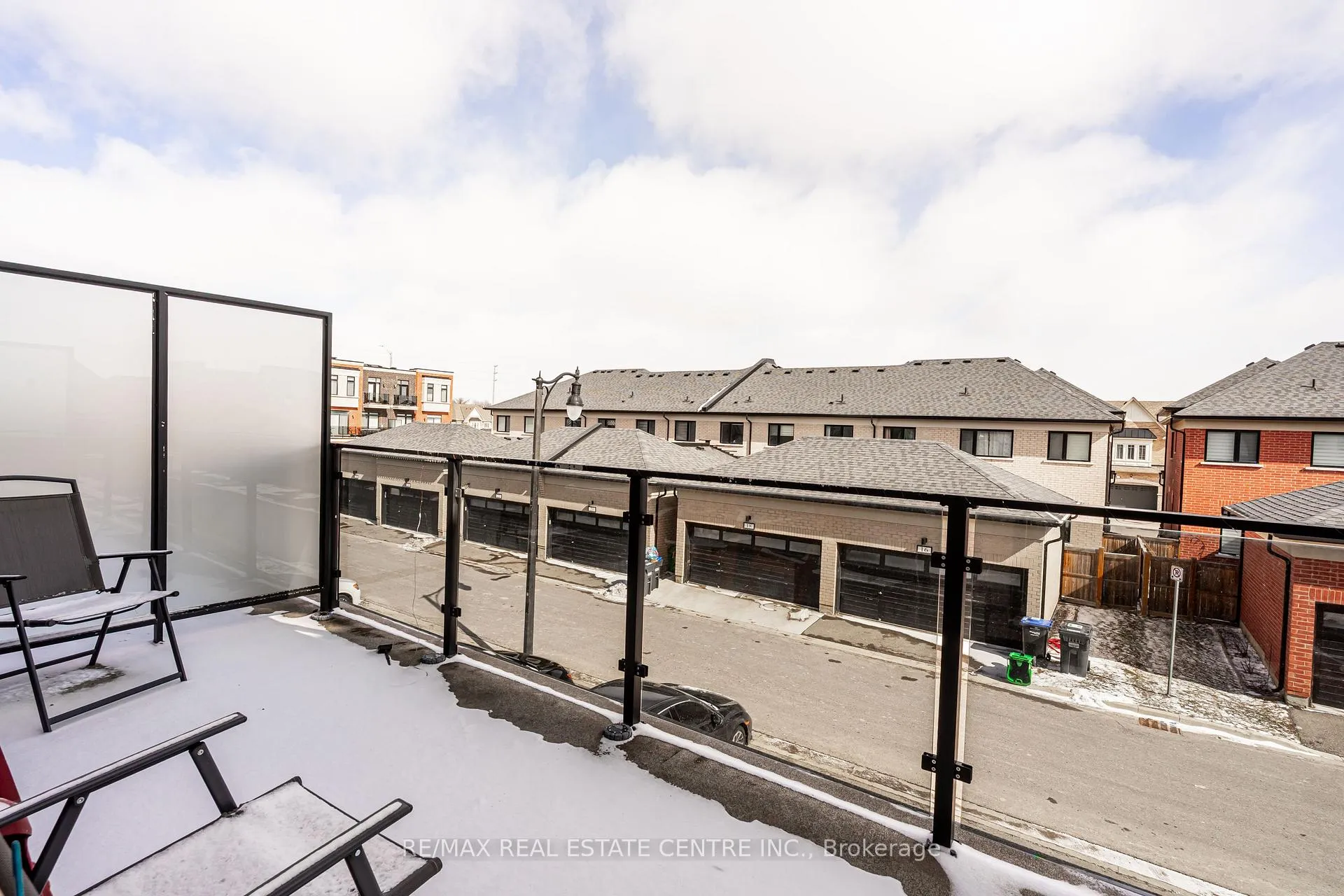 Photo 40 of 341 Veterans Drive, Brampton, Northwest Brampton — HOMEH