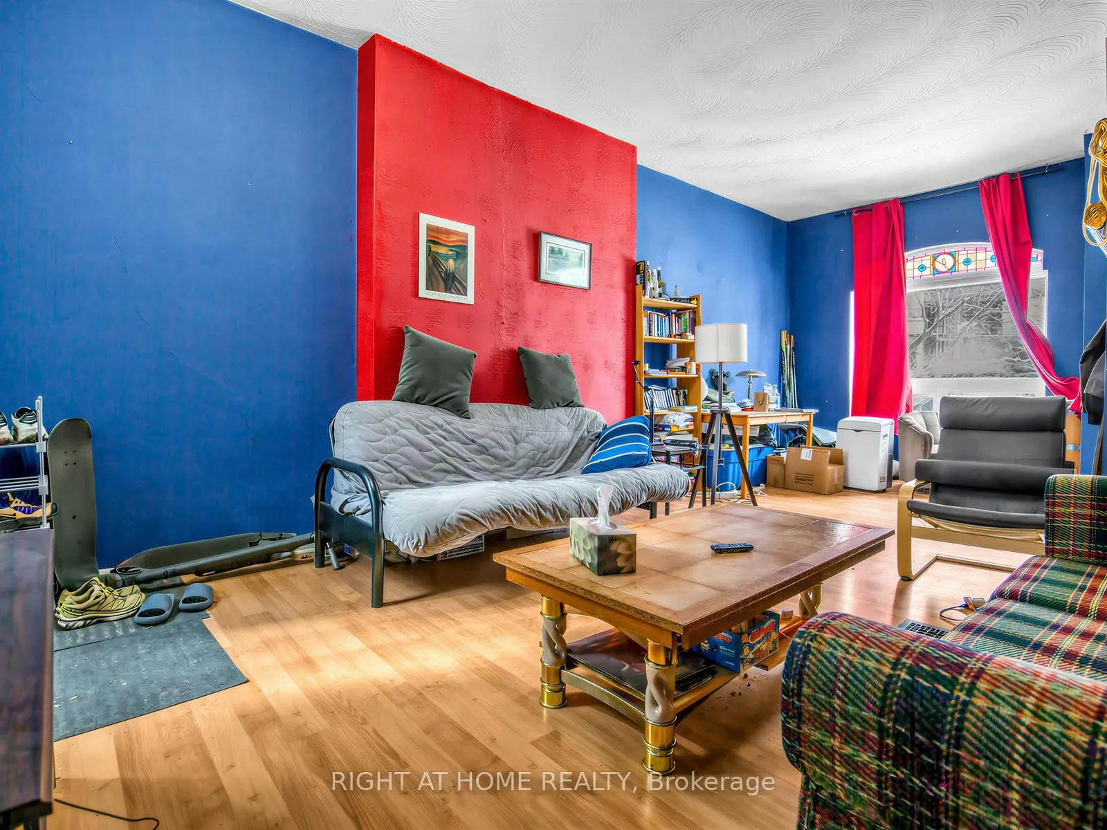 Photo 3 of 96 Massey Street, Toronto, Niagara — HOMEH