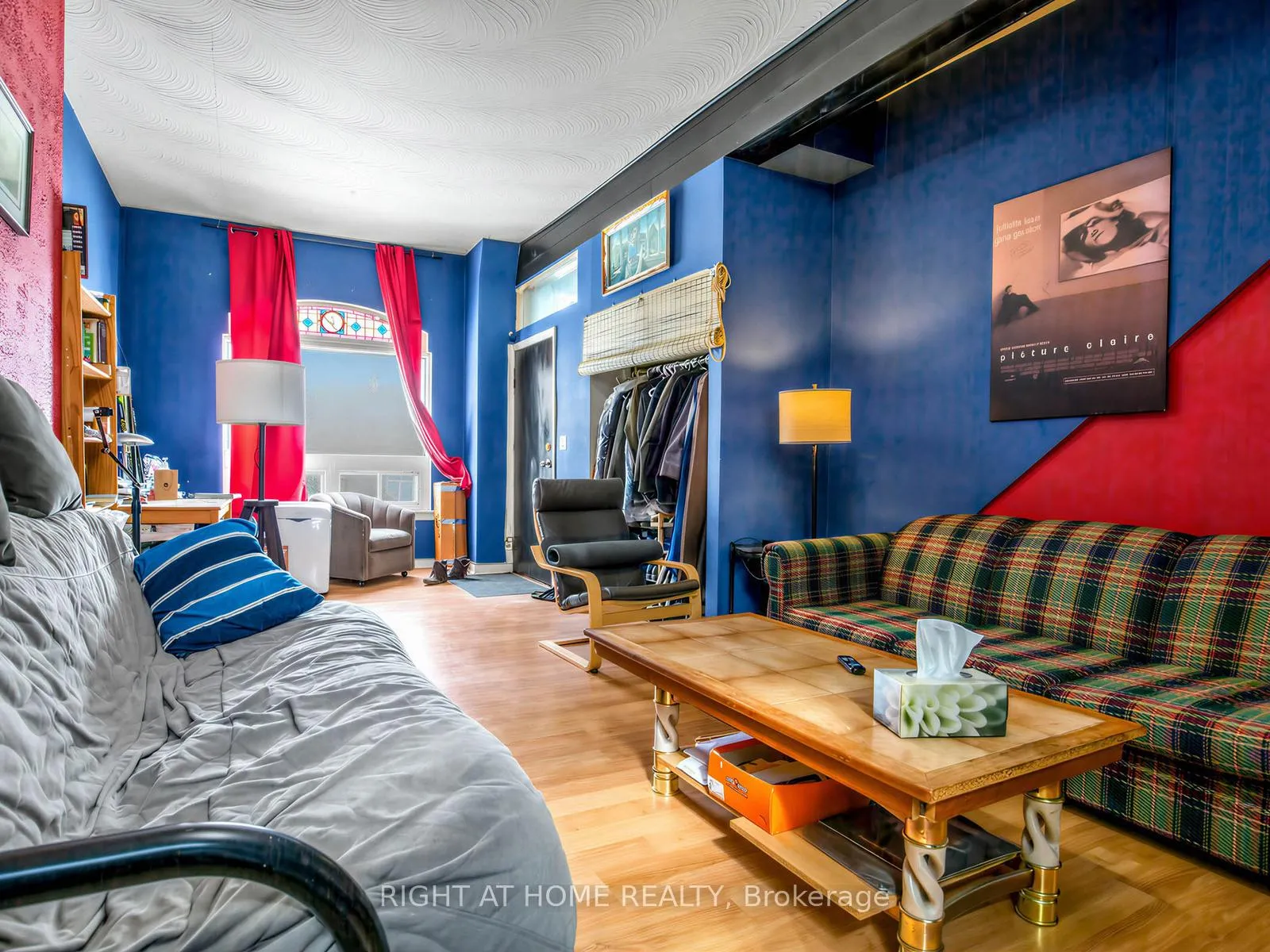 Photo 4 of 96 Massey Street, Toronto, Niagara — HOMEH