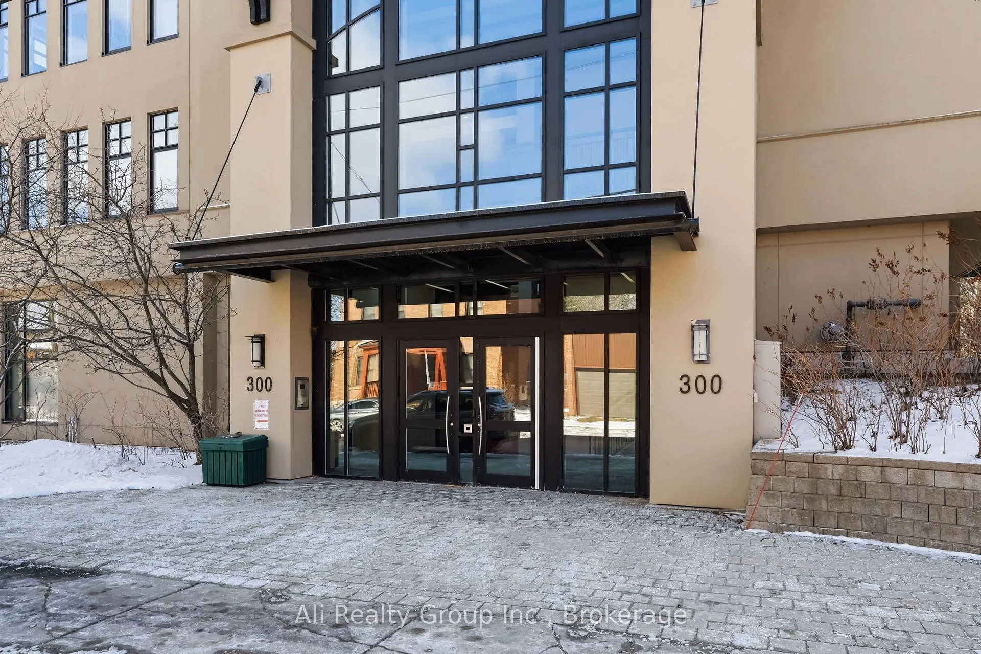 Photo 2 of Unit 307, 300 Powell Avenue, Ottawa, West Centre Town — HOMEH