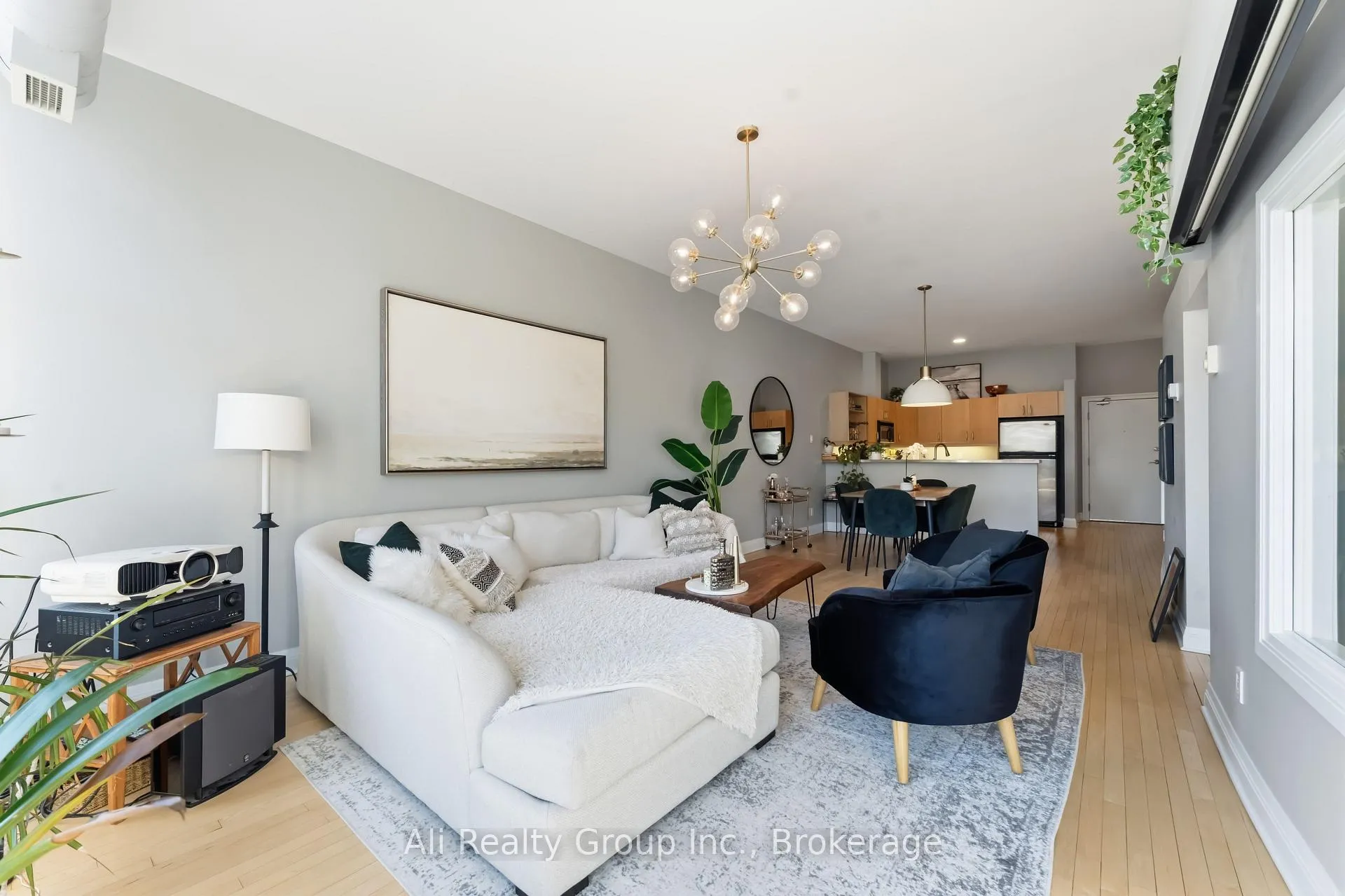 Photo 19 of Unit 307, 300 Powell Avenue, Ottawa, West Centre Town — HOMEH