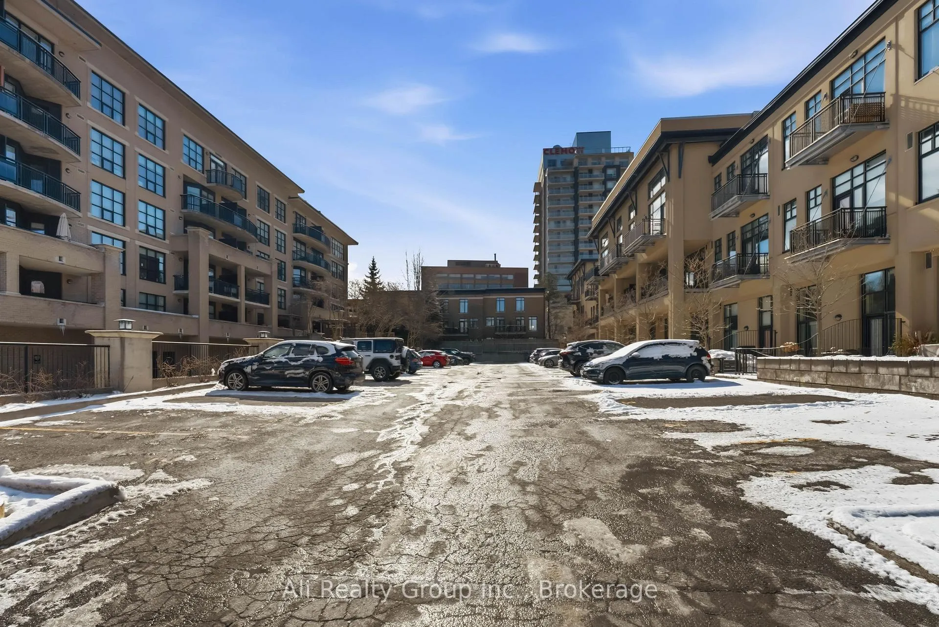 Photo 39 of Unit 307, 300 Powell Avenue, Ottawa, West Centre Town — HOMEH