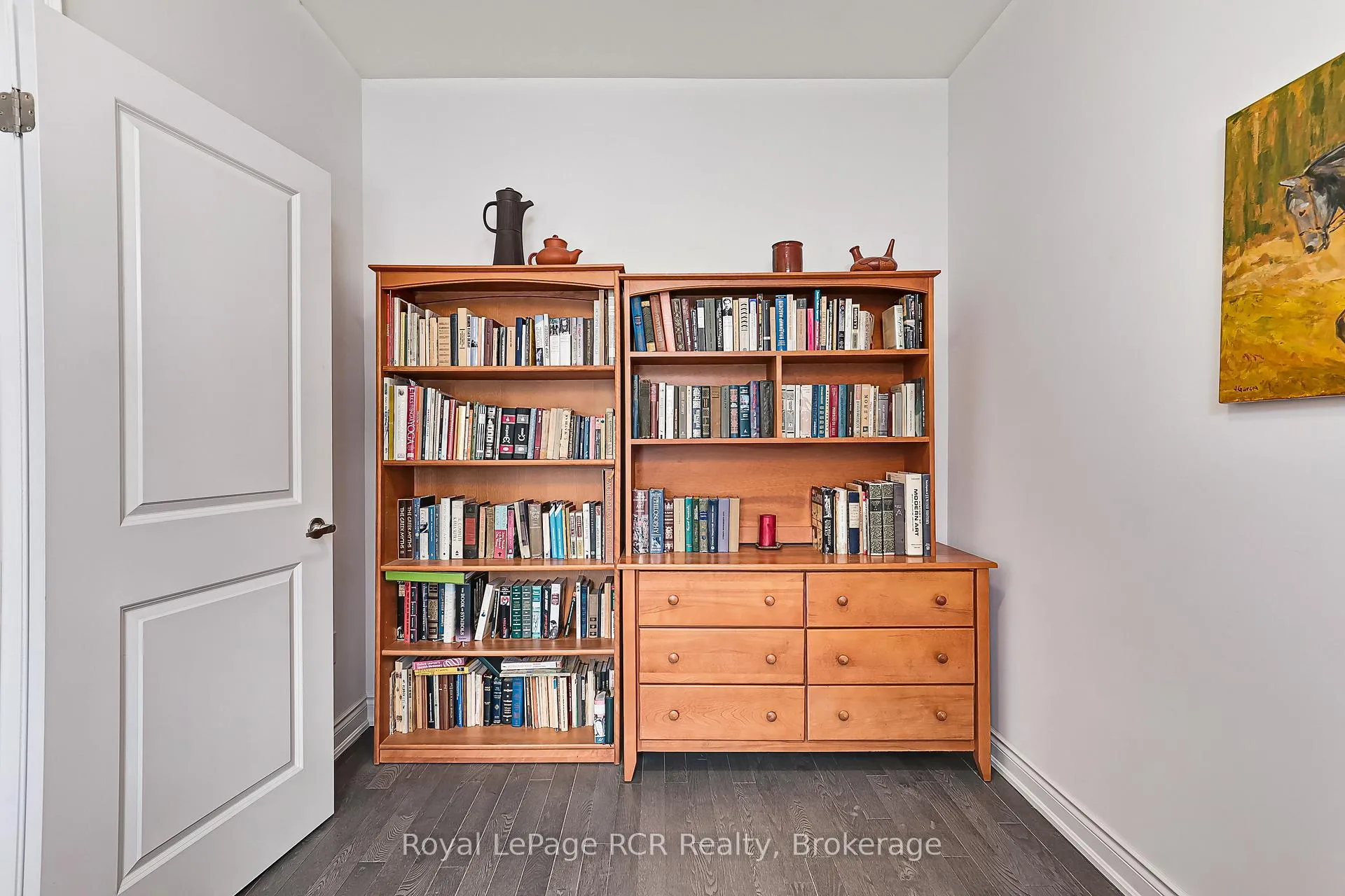 Photo 7 of 15 Emerald Street, Wasaga Beach — HOMEH