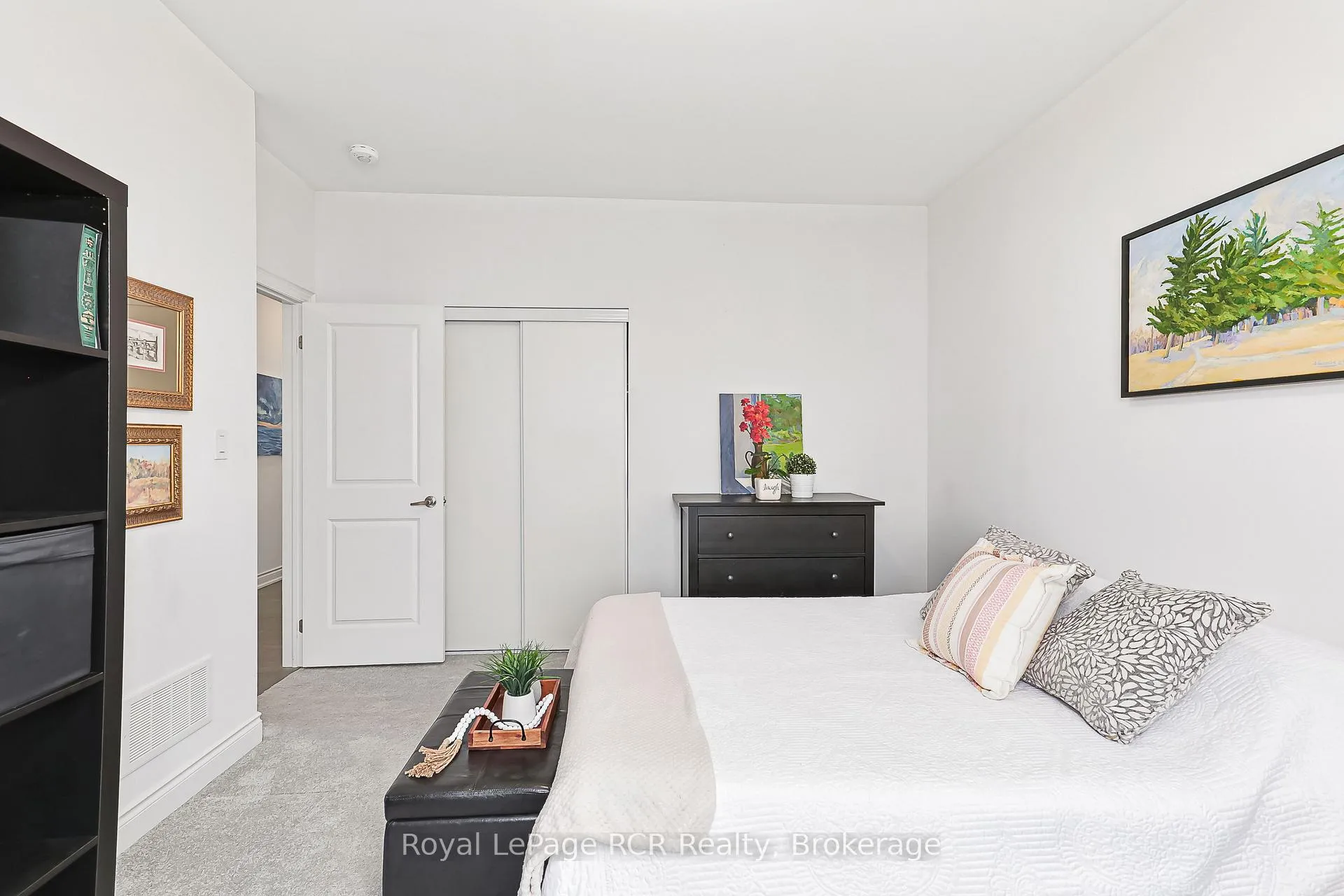 Photo 20 of 15 Emerald Street, Wasaga Beach — HOMEH
