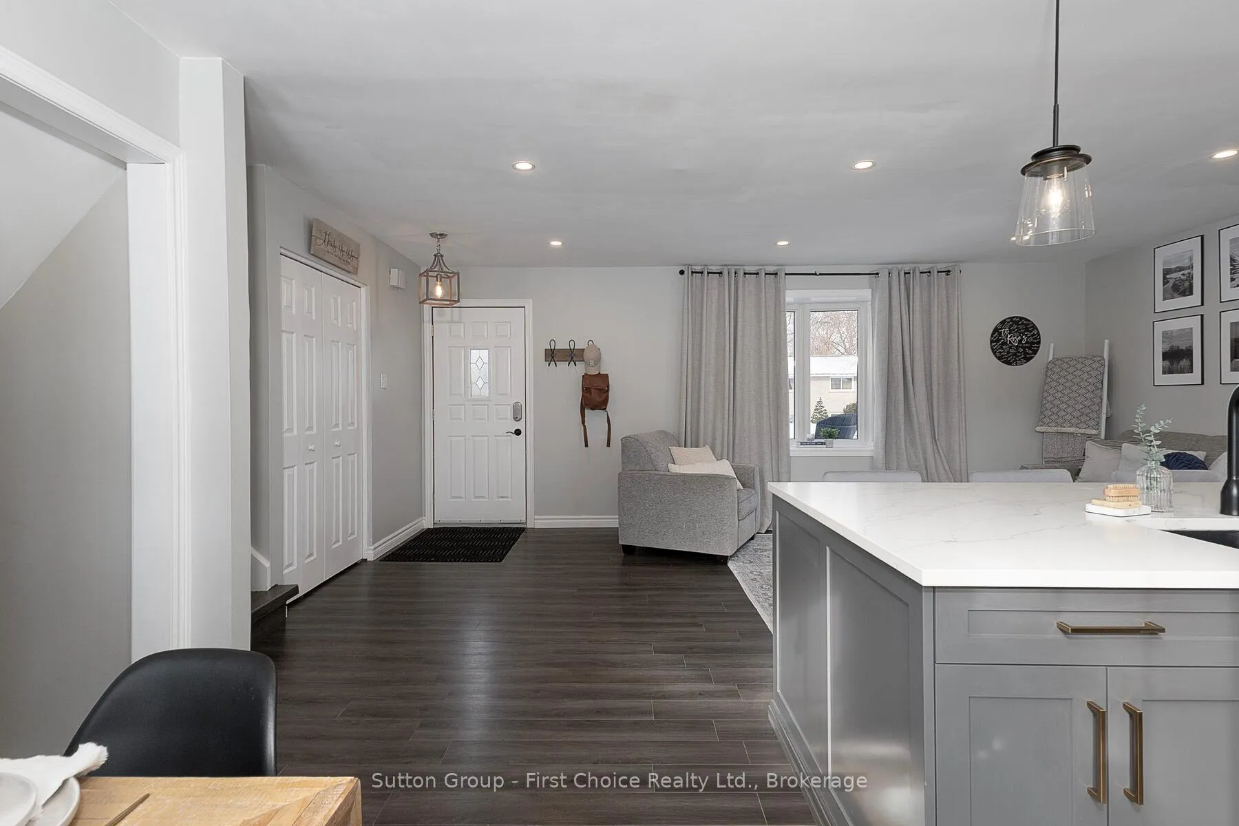 Photo 5 of 149 Graff Avenue, Stratford — HOMEH