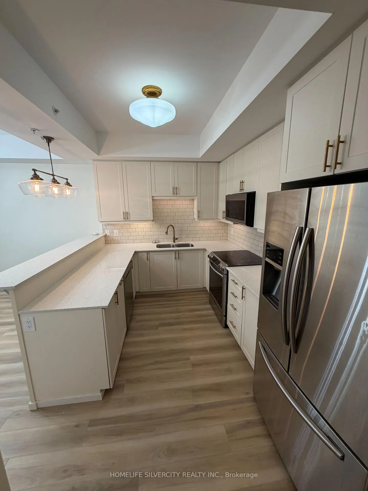 Photo 3 of Unit 102, 650 Gordon Street, Whitby, Port Whitby — HOMEH