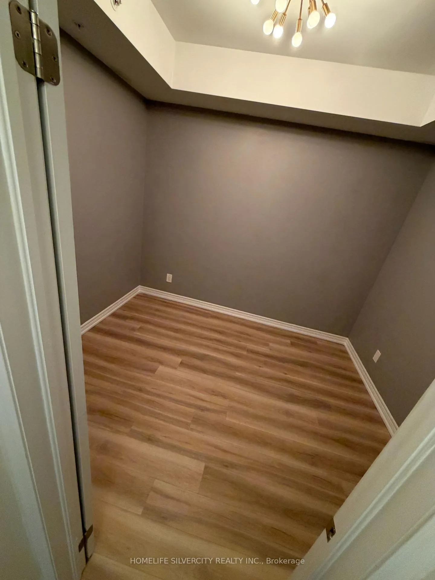 Photo 7 of Unit 102, 650 Gordon Street, Whitby, Port Whitby — HOMEH