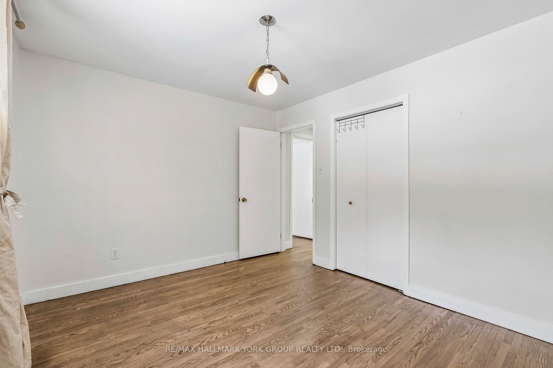 Photo 26 of 24 Coral Harbour Crescent, Markham, Bayview Fairway-Bayview Country Club Estates — HOMEH