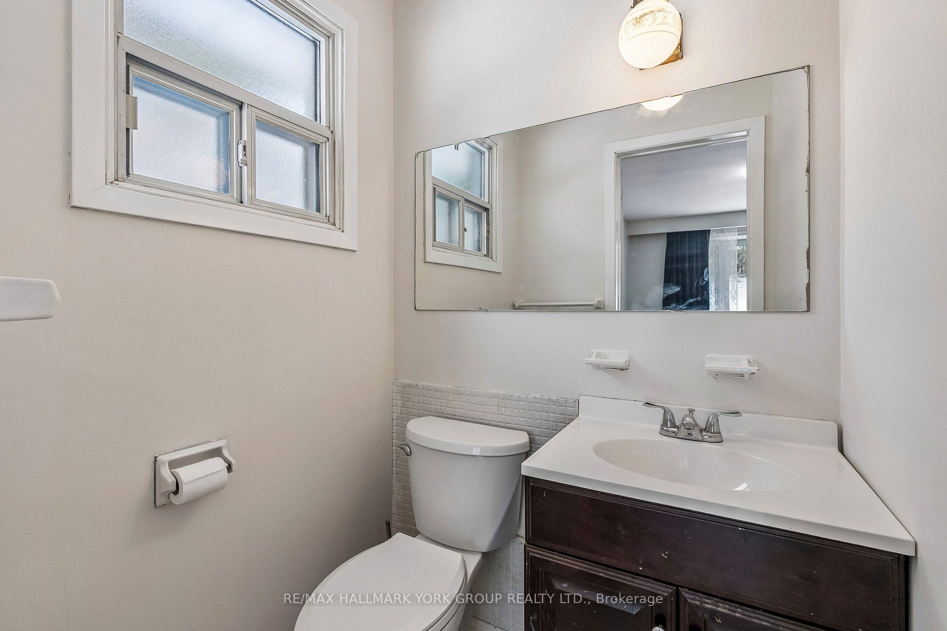 Photo 21 of 24 Coral Harbour Crescent, Markham, Bayview Fairway-Bayview Country Club Estates — HOMEH