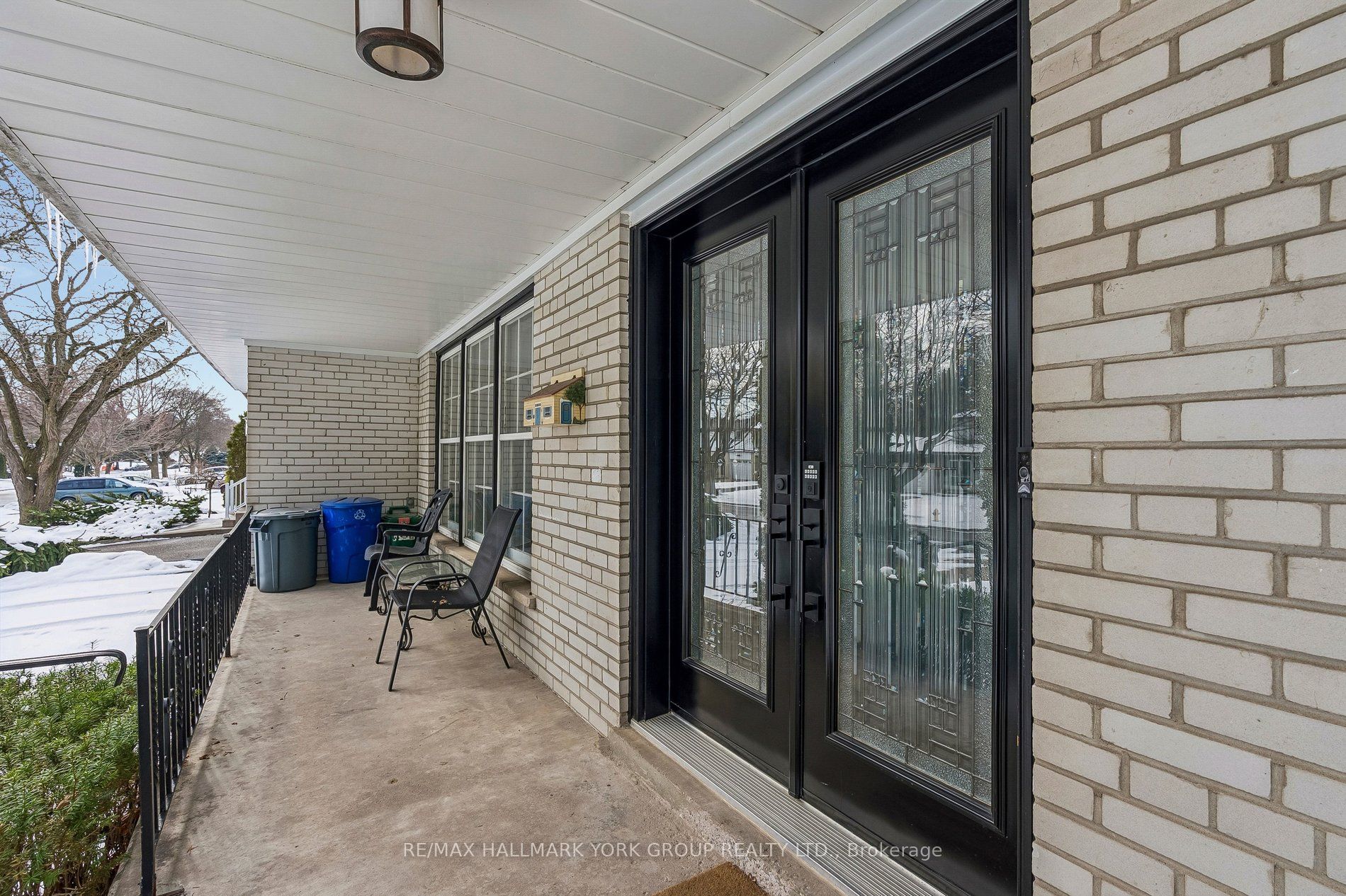Photo 4 of 24 Coral Harbour Crescent, Markham, Bayview Fairway-Bayview Country Club Estates — HOMEH