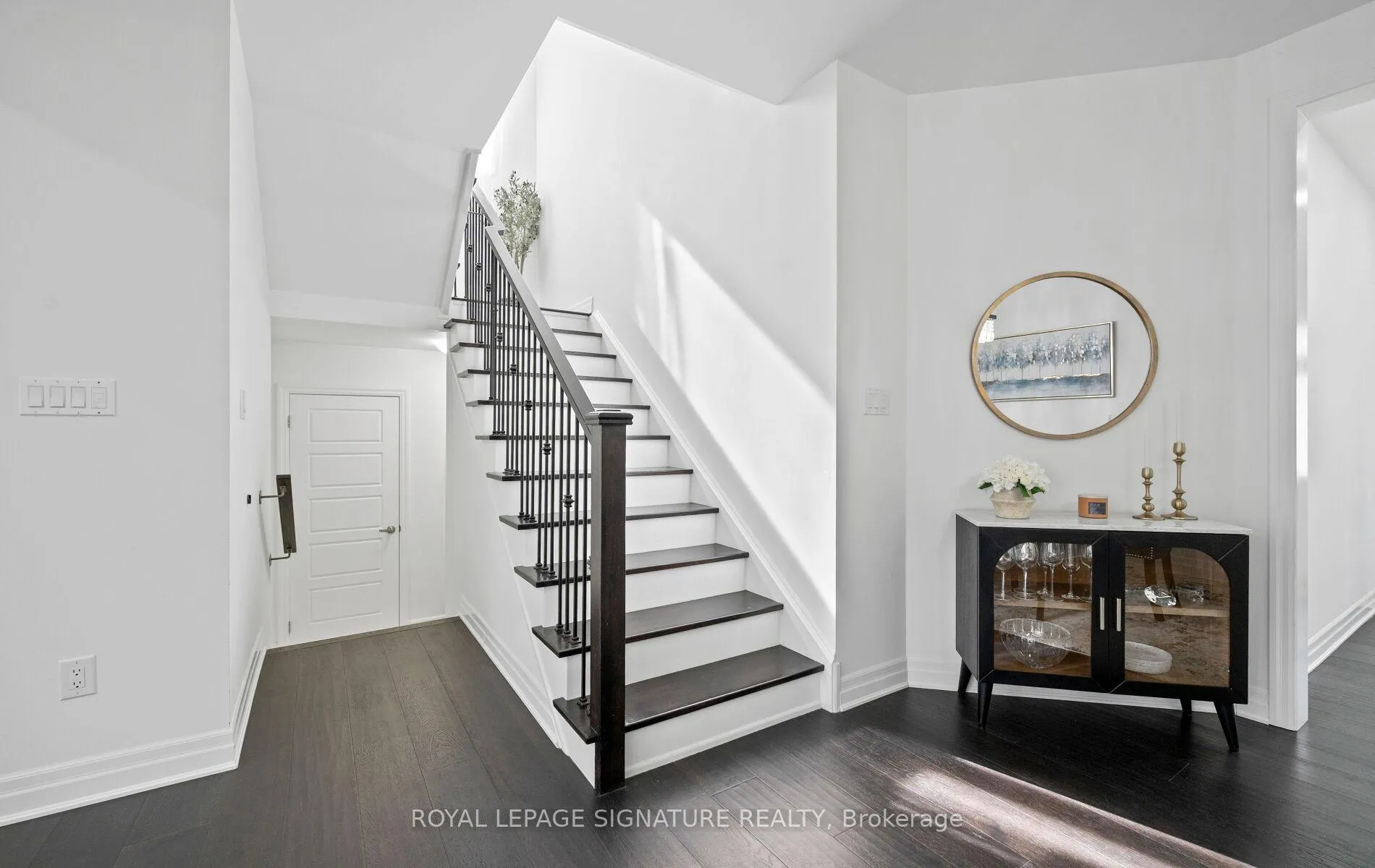 Photo 15 of 474 Violet Gate, Milton, Walker — HOMEH