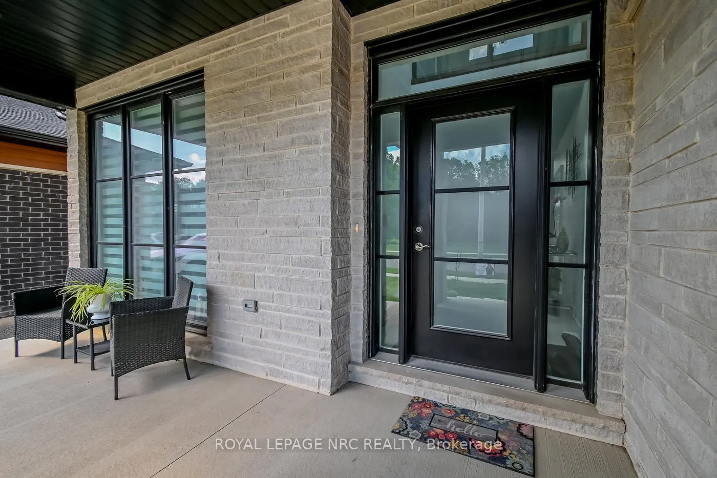 Photo 47 of 8945 Emily Boulevard, Niagara Falls, Brown — HOMEH