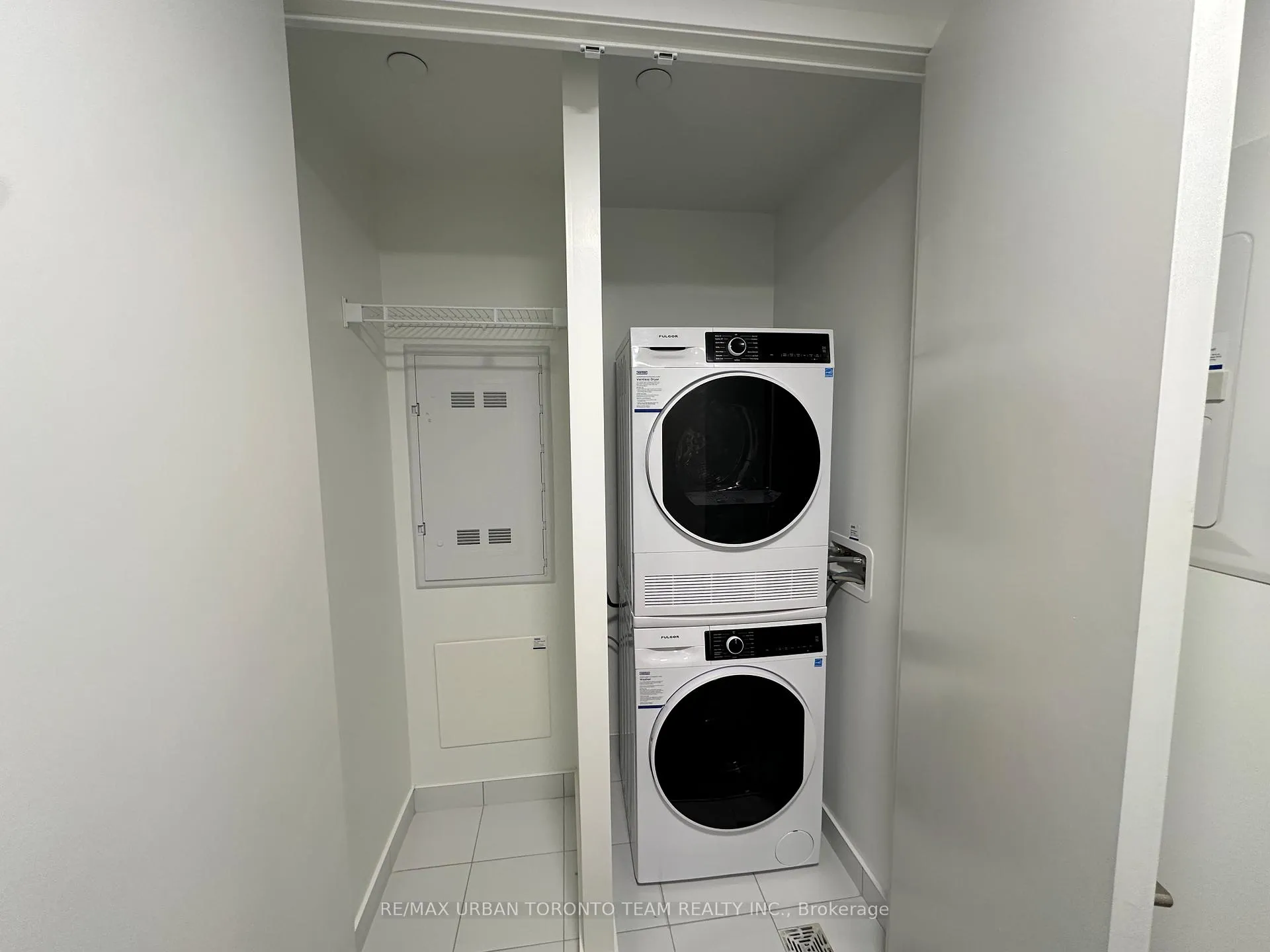 Photo 10 of Unit 605, 180 Front Street E, Toronto, Moss Park — HOMEH