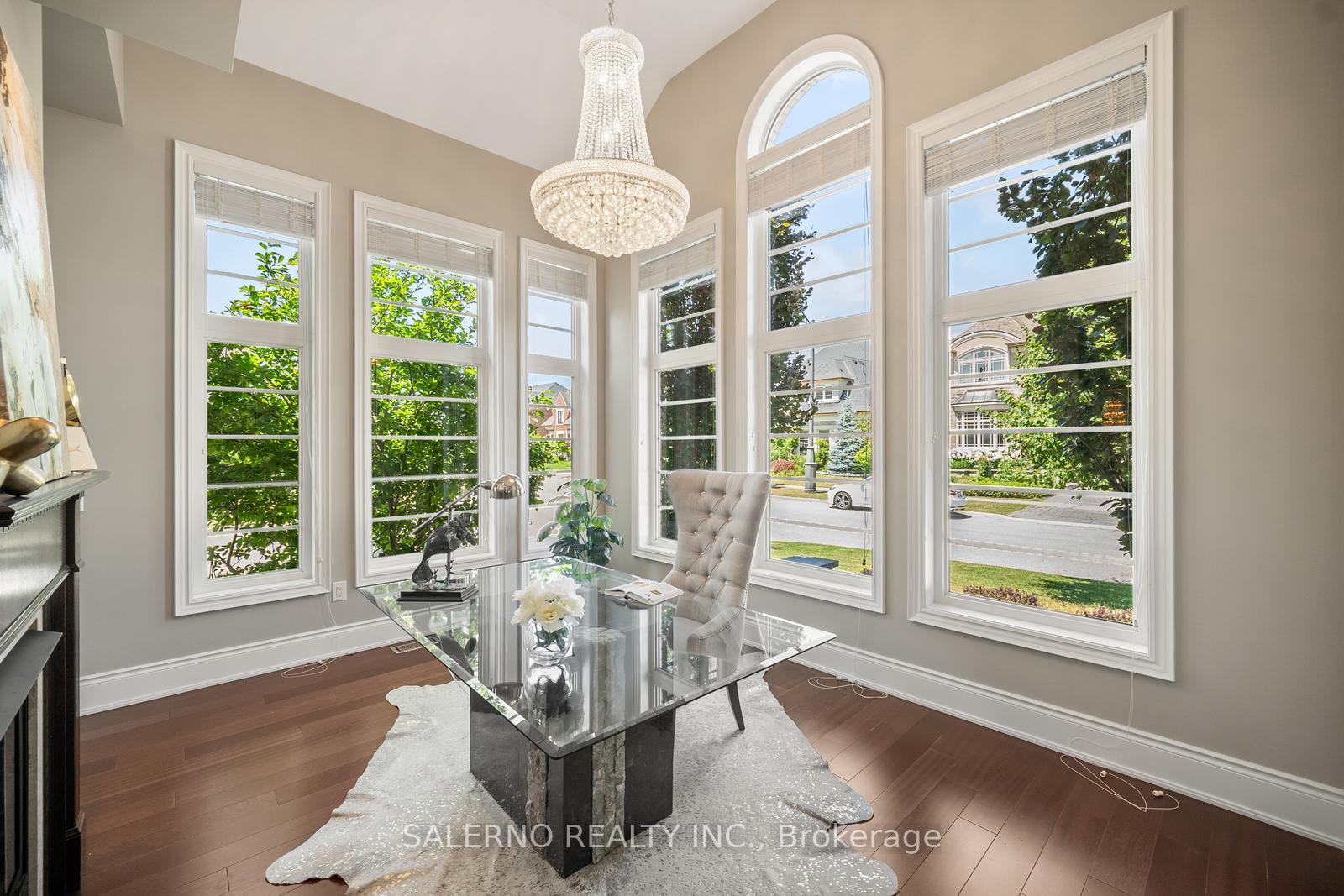 Photo 10 of 13 Bluff Trail, King, Nobleton — HOMEH