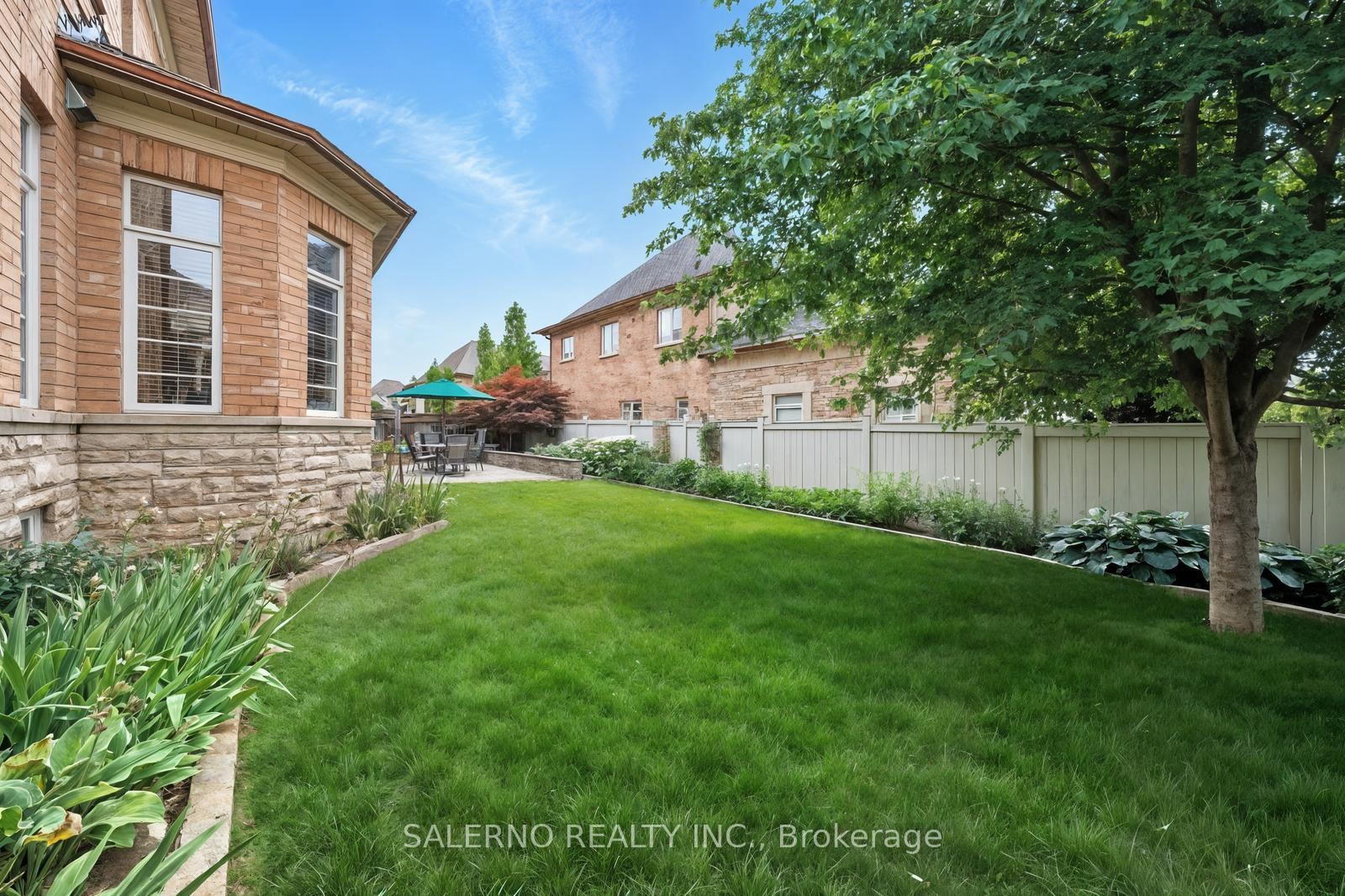 Photo 41 of 13 Bluff Trail, King, Nobleton — HOMEH