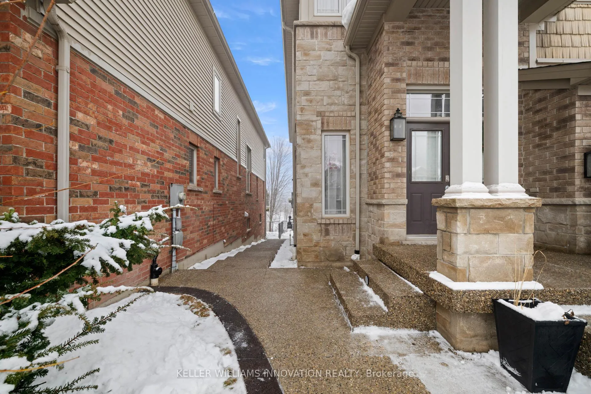 Photo 3 of Unit LOWER, 695 Robert Ferrie Drive, Waterloo — HOMEH