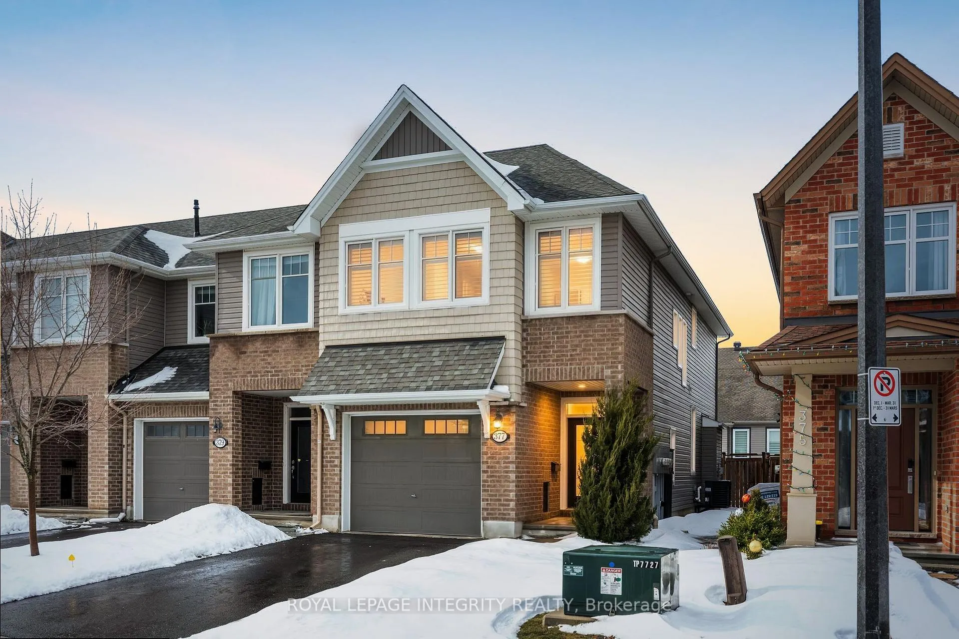 Photo 2 of 377 Warmstone Drive, Ottawa, Stittsville (North) — HOMEH