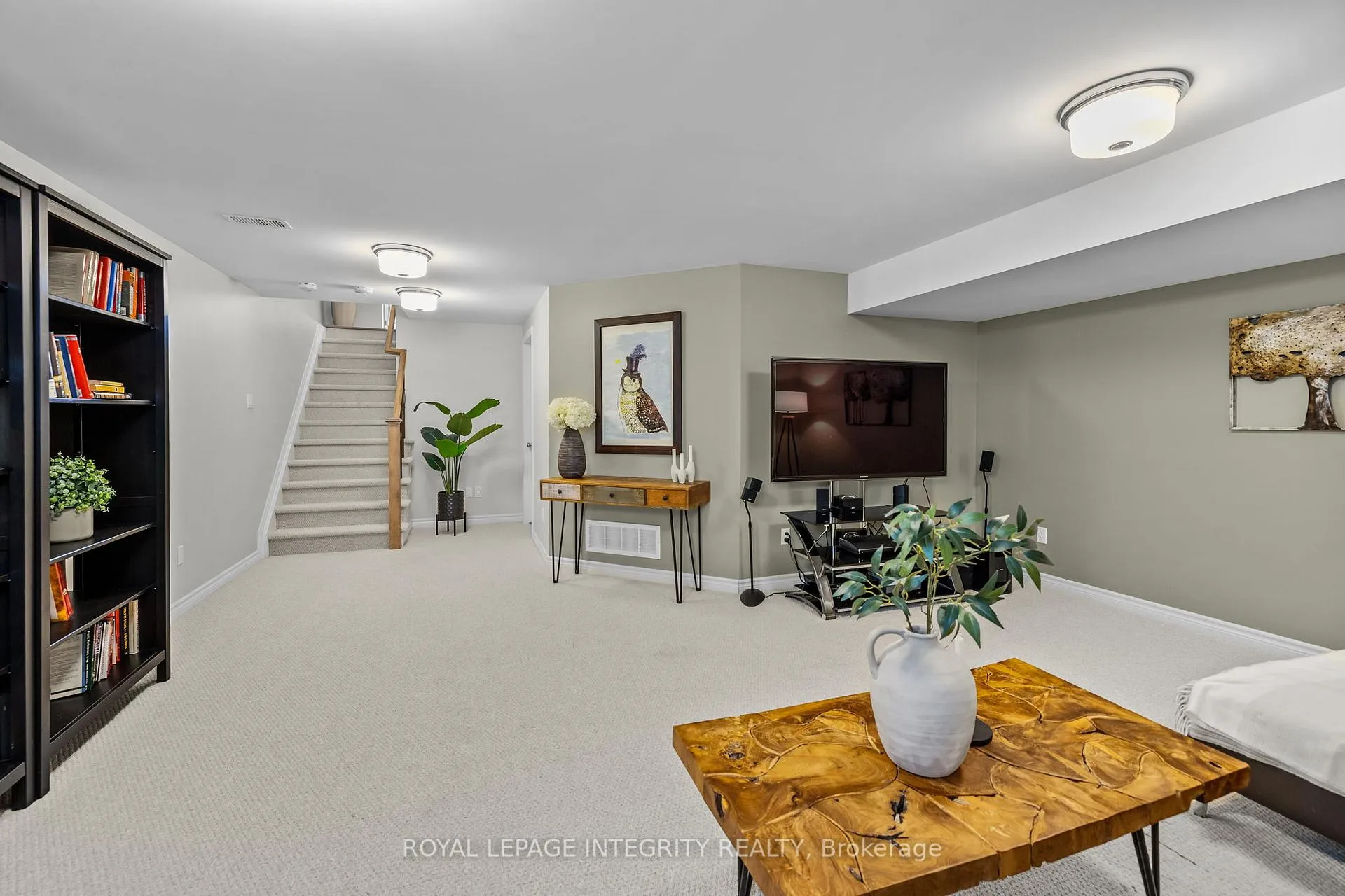 Photo 33 of 377 Warmstone Drive, Ottawa, Stittsville (North) — HOMEH