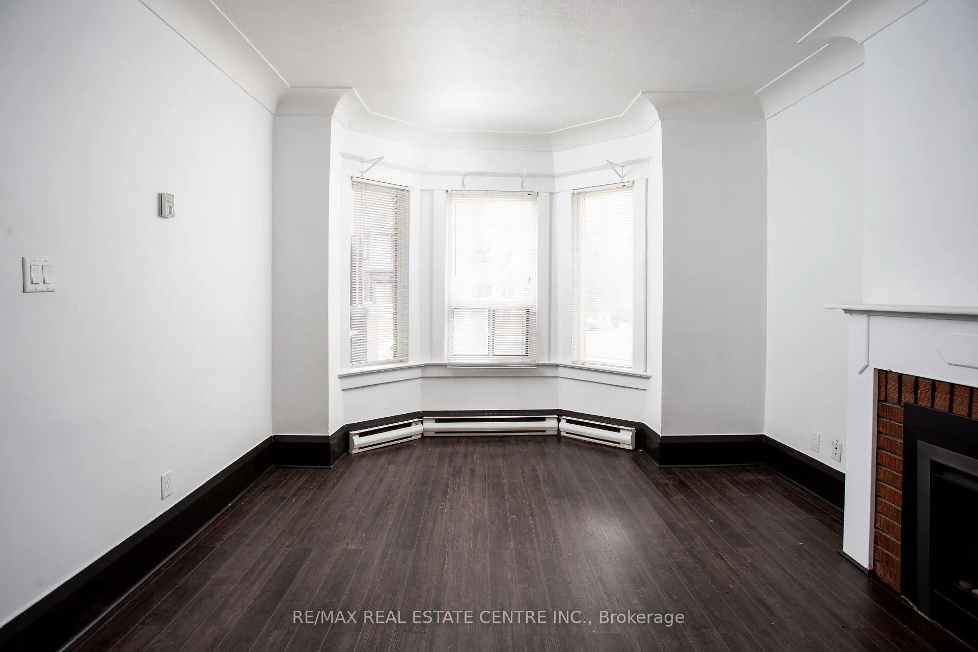 Photo 22 of 213 Indian Road, Toronto, High Park-Swansea — HOMEH