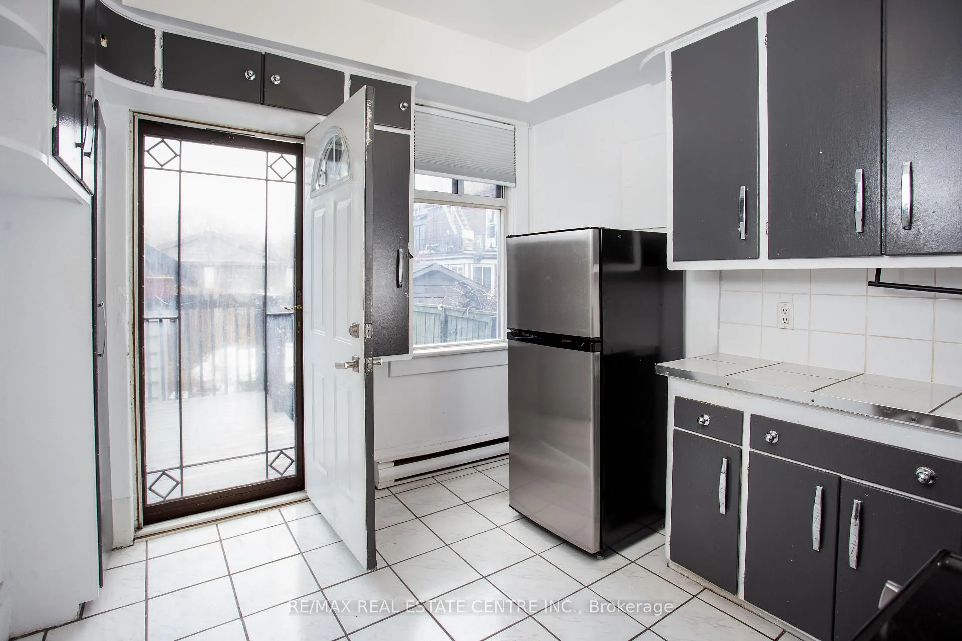 Photo 29 of 213 Indian Road, Toronto, High Park-Swansea — HOMEH