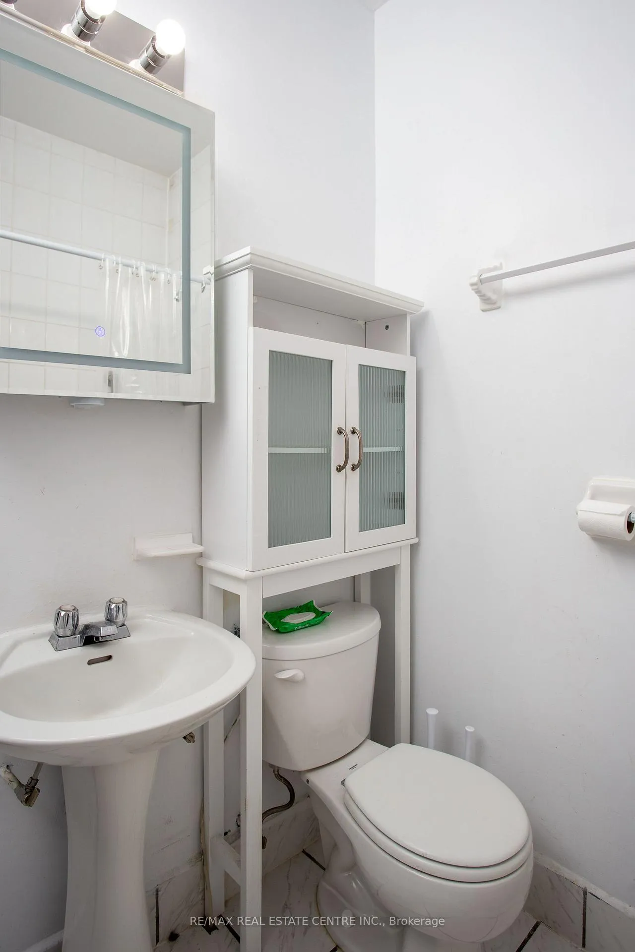 Photo 30 of 213 Indian Road, Toronto, High Park-Swansea — HOMEH