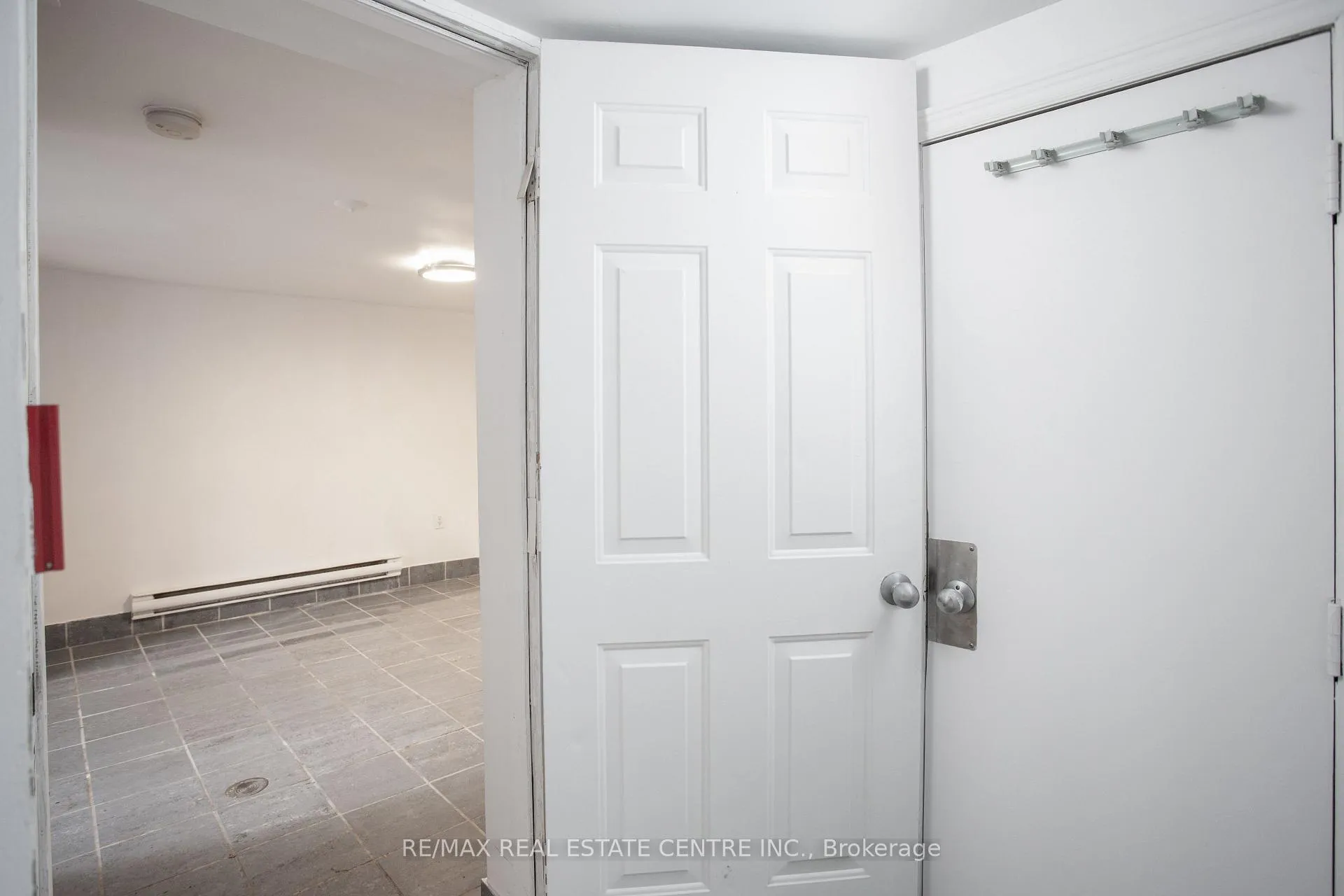 Photo 32 of 213 Indian Road, Toronto, High Park-Swansea — HOMEH