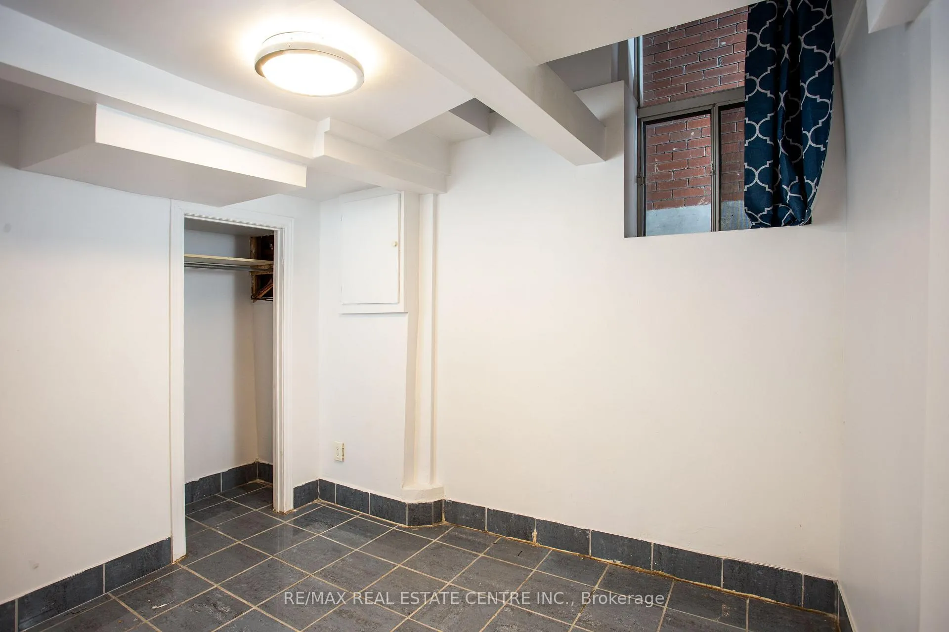 Photo 36 of 213 Indian Road, Toronto, High Park-Swansea — HOMEH