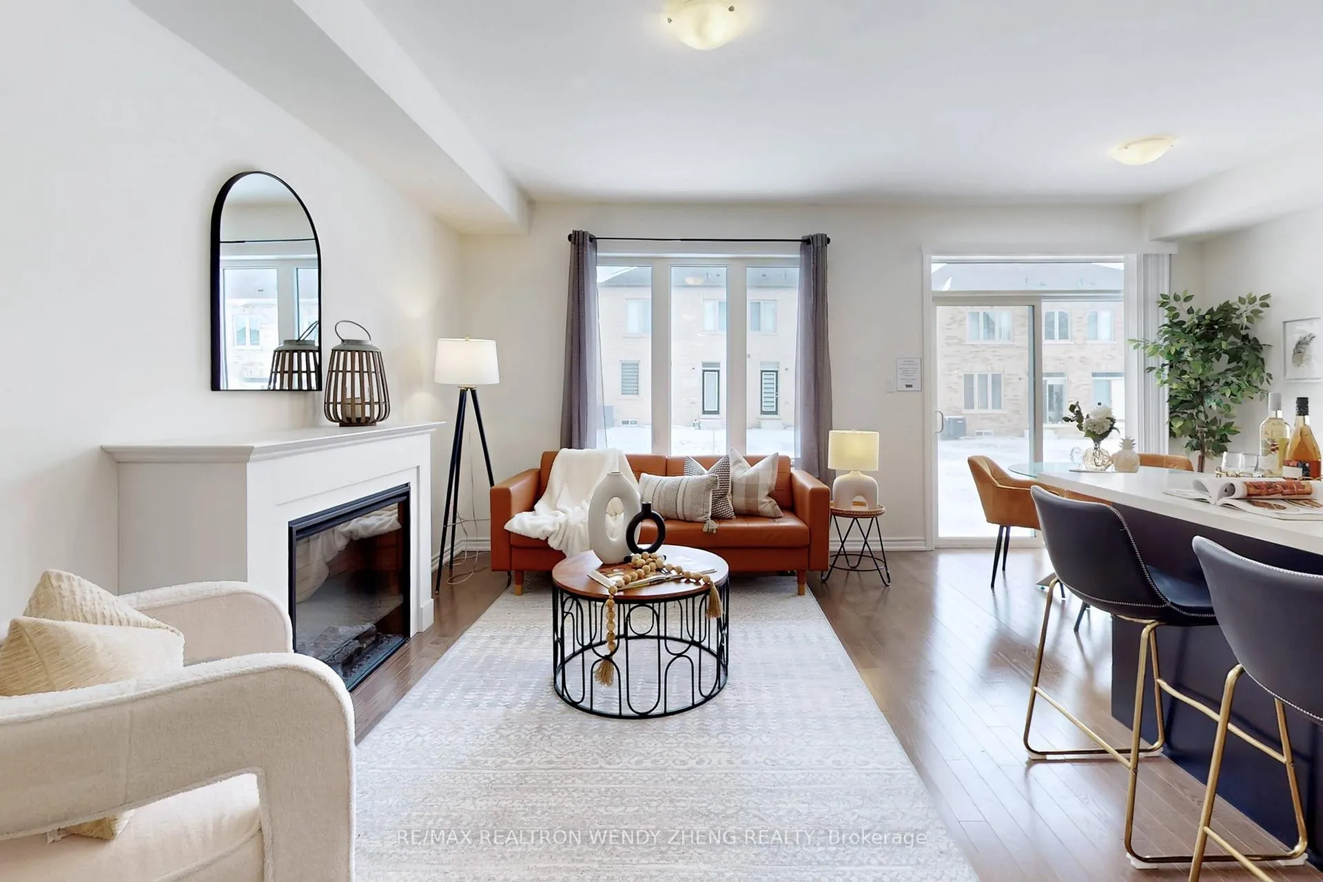 Photo 5 of 4 Armilia Place, Whitby, Williamsburg — HOMEH