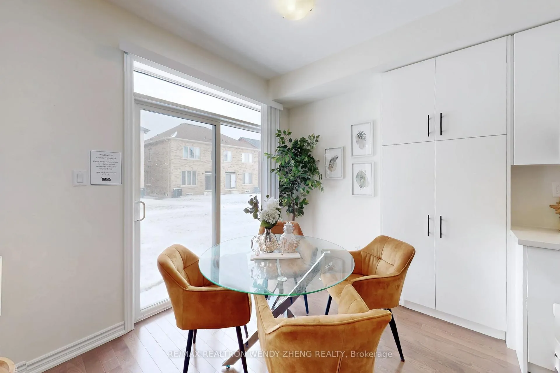 Photo 16 of 4 Armilia Place, Whitby, Williamsburg — HOMEH
