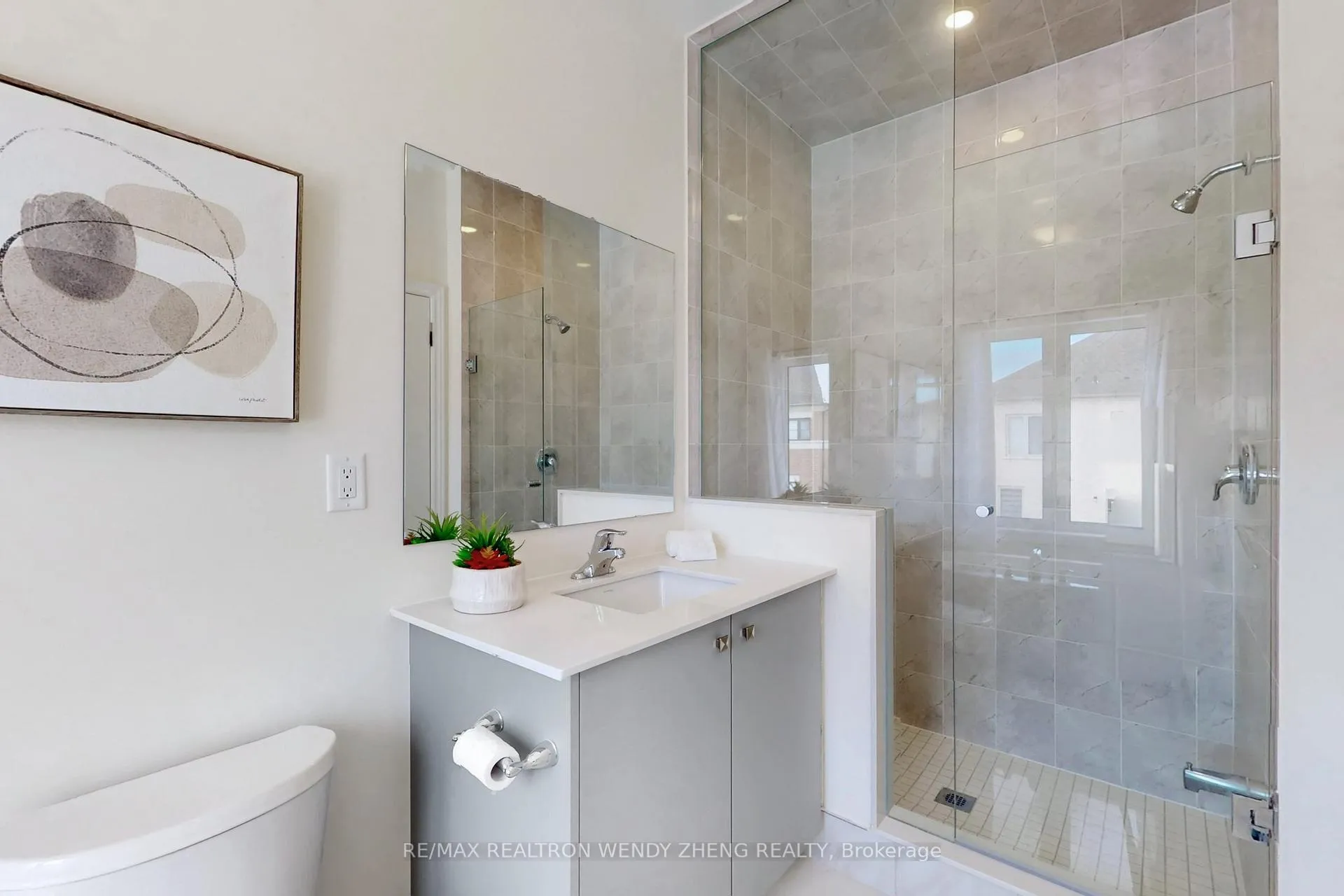 Photo 22 of 4 Armilia Place, Whitby, Williamsburg — HOMEH