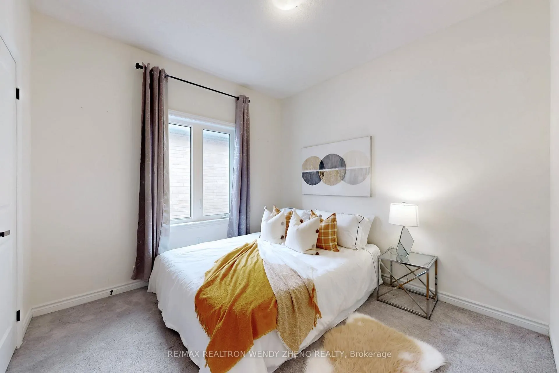 Photo 24 of 4 Armilia Place, Whitby, Williamsburg — HOMEH