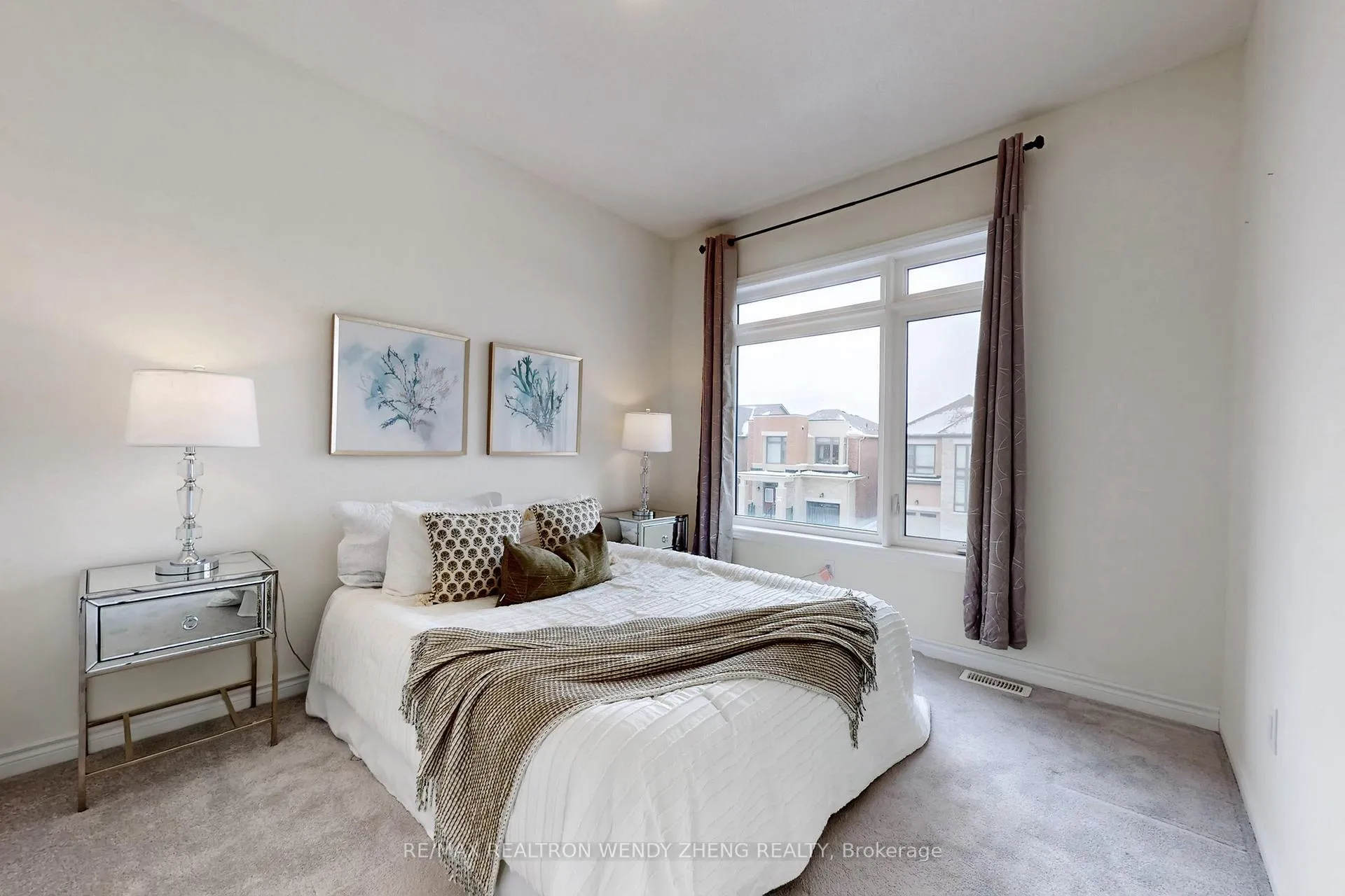 Photo 30 of 4 Armilia Place, Whitby, Williamsburg — HOMEH