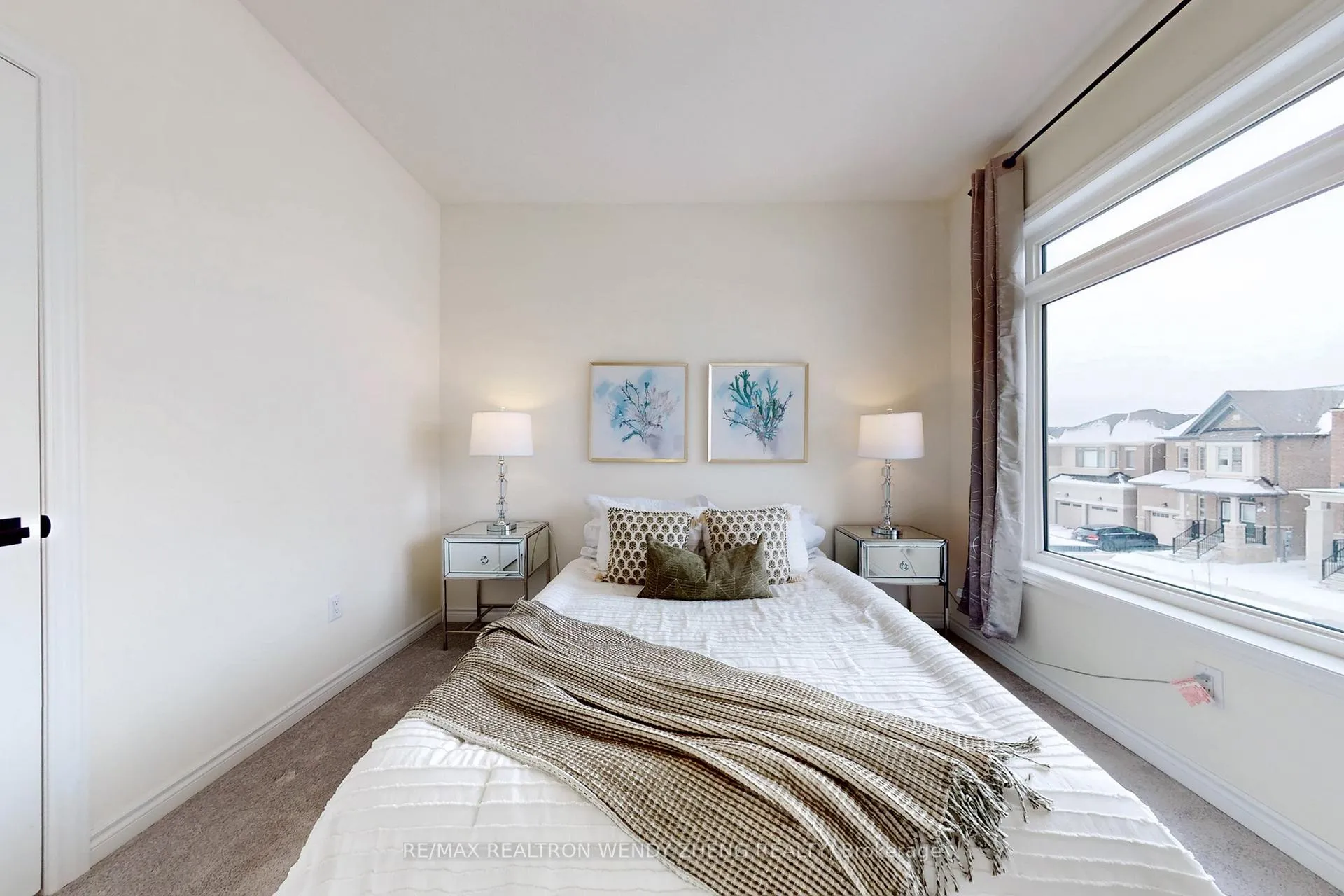 Photo 31 of 4 Armilia Place, Whitby, Williamsburg — HOMEH