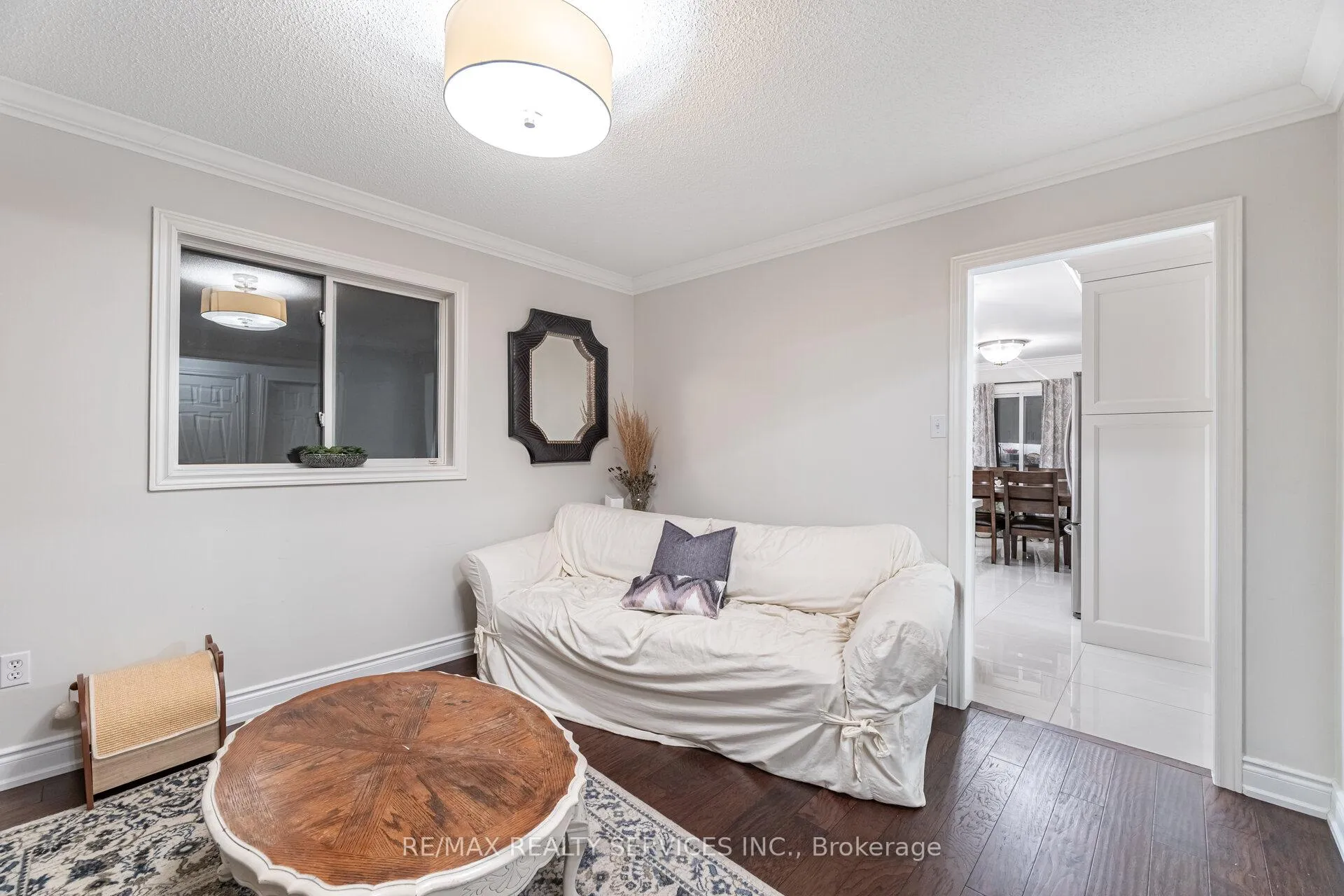 Photo 6 of 13 Emily Carr Crescent, Caledon, Bolton West — HOMEH