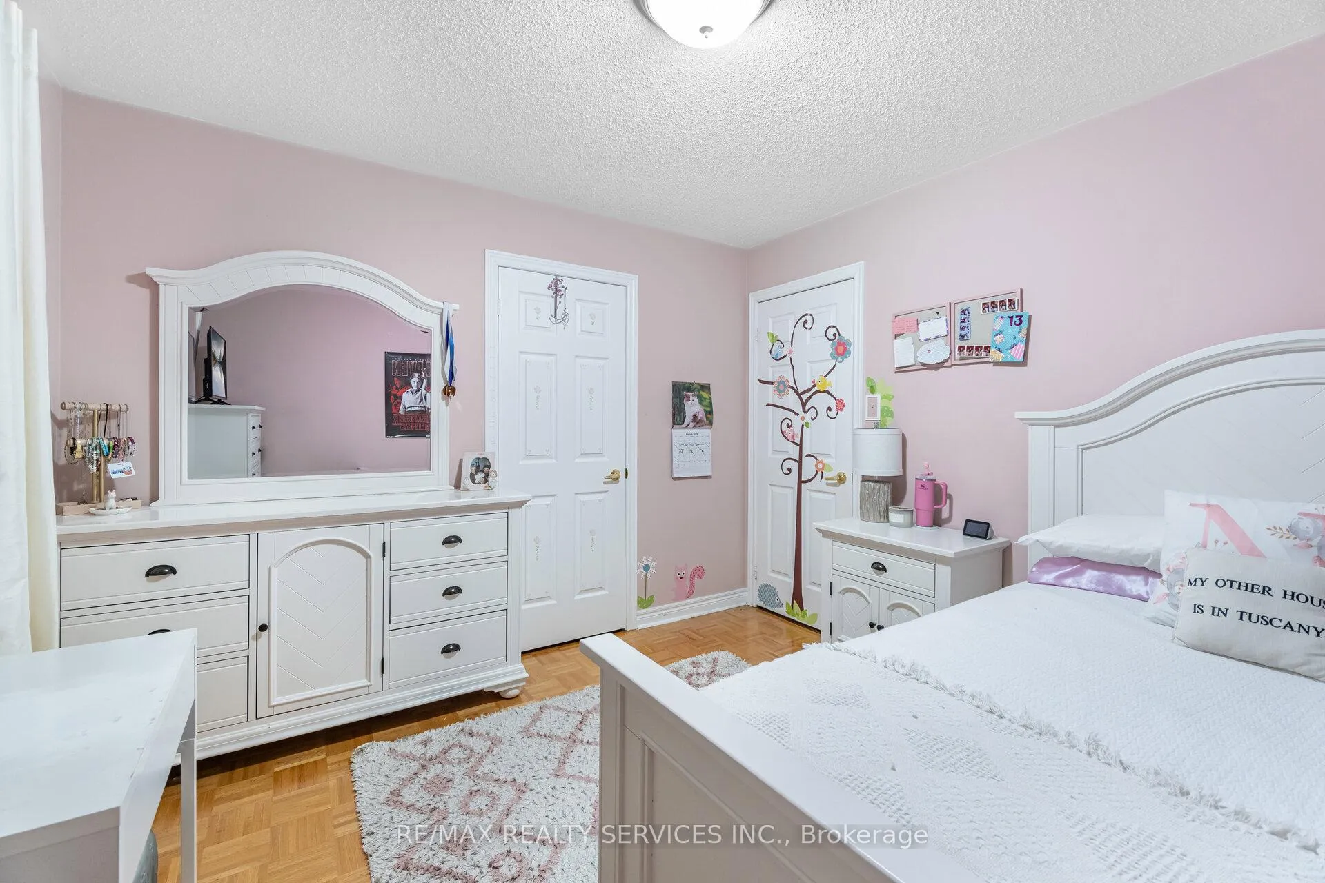 Photo 32 of 13 Emily Carr Crescent, Caledon, Bolton West — HOMEH