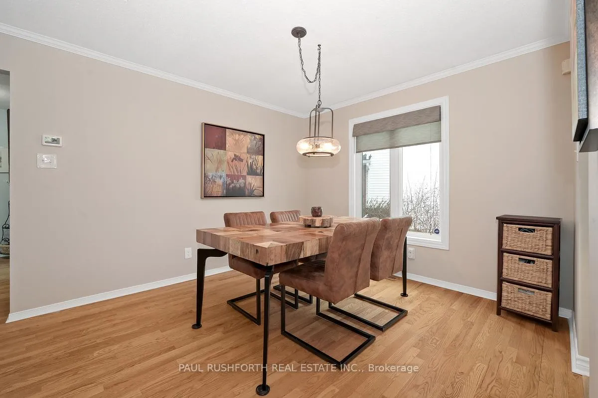 Photo 10 of 588 Pocono Crescent, Ottawa, Fallingbrook/Gardenway South — HOMEH
