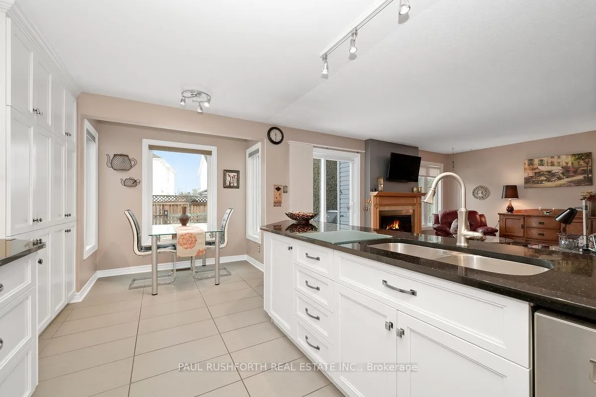 Photo 17 of 588 Pocono Crescent, Ottawa, Fallingbrook/Gardenway South — HOMEH