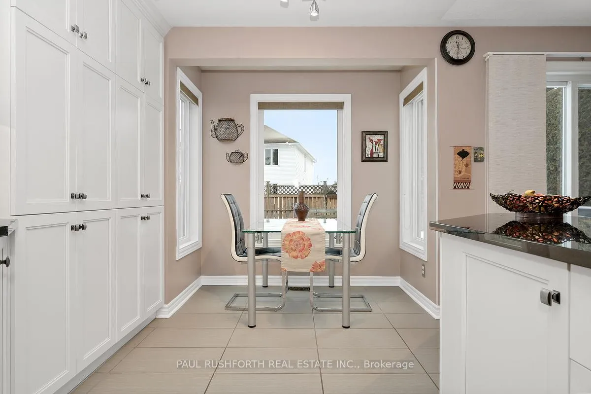Photo 18 of 588 Pocono Crescent, Ottawa, Fallingbrook/Gardenway South — HOMEH