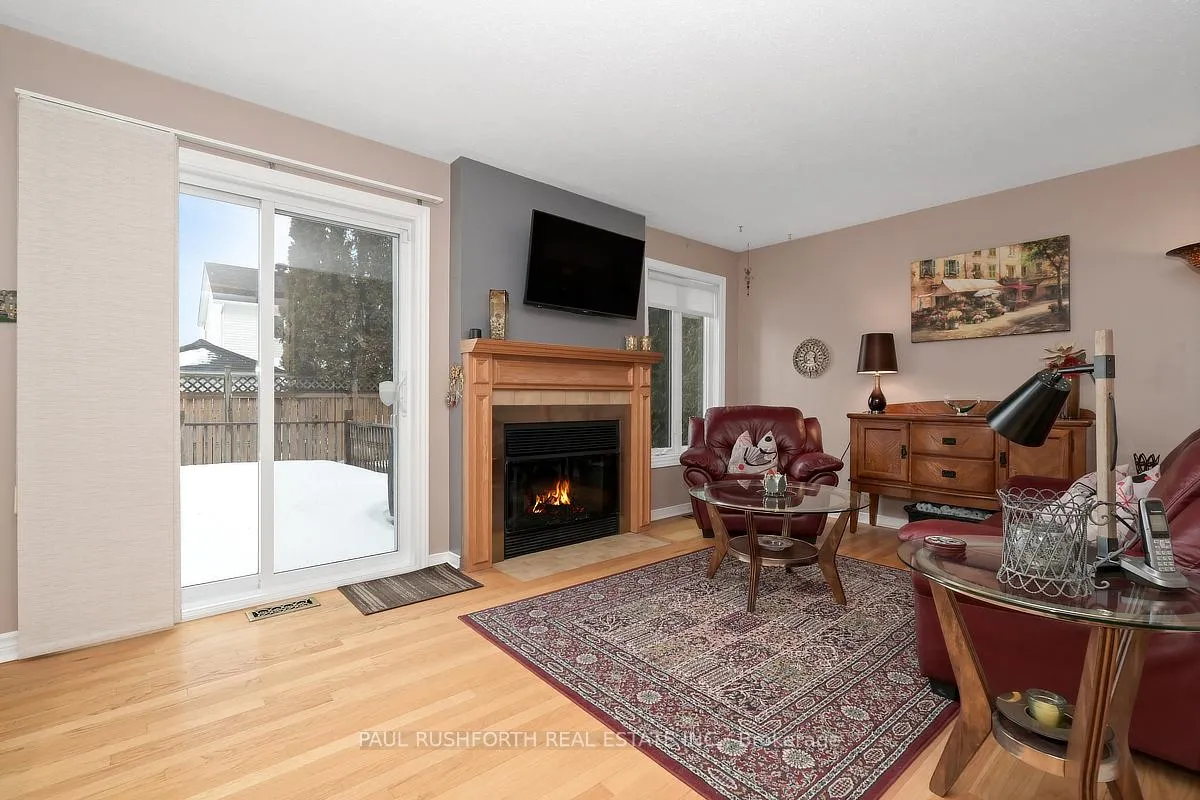Photo 20 of 588 Pocono Crescent, Ottawa, Fallingbrook/Gardenway South — HOMEH