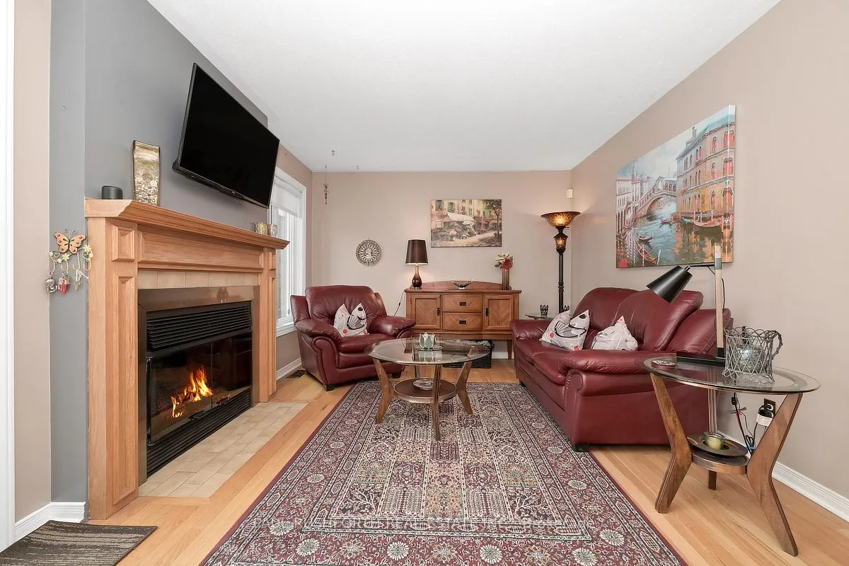 Photo 21 of 588 Pocono Crescent, Ottawa, Fallingbrook/Gardenway South — HOMEH