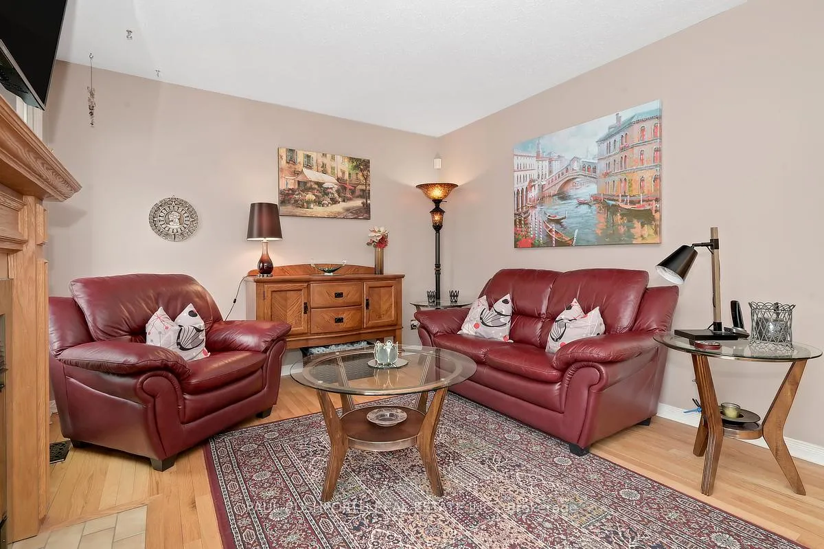 Photo 22 of 588 Pocono Crescent, Ottawa, Fallingbrook/Gardenway South — HOMEH