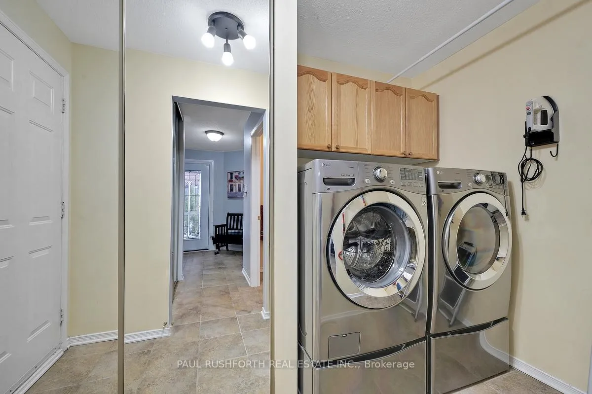 Photo 24 of 588 Pocono Crescent, Ottawa, Fallingbrook/Gardenway South — HOMEH
