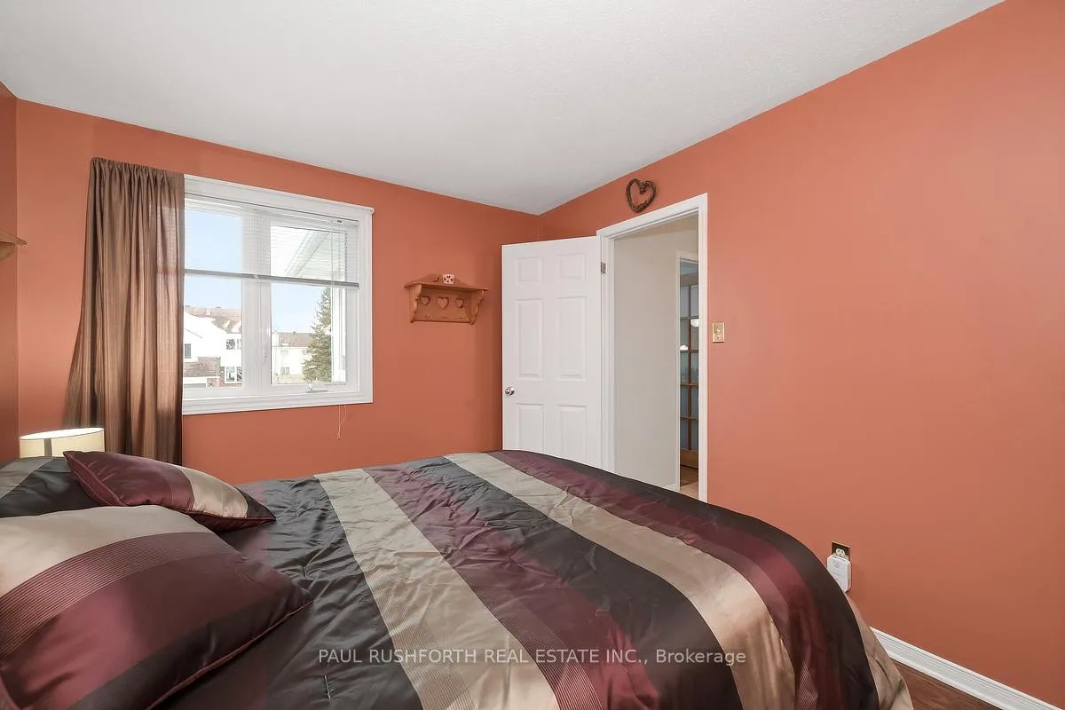 Photo 36 of 588 Pocono Crescent, Ottawa, Fallingbrook/Gardenway South — HOMEH