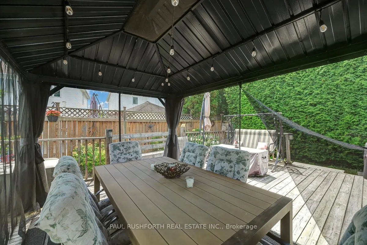 Photo 45 of 588 Pocono Crescent, Ottawa, Fallingbrook/Gardenway South — HOMEH