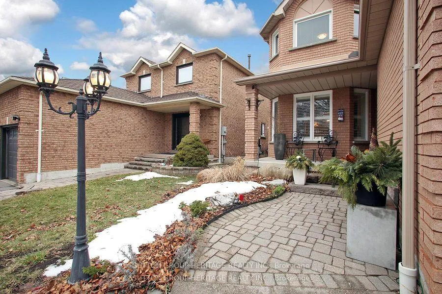 Photo 3 of 61 Eldridge Place, Whitby, Pringle Creek — HOMEH