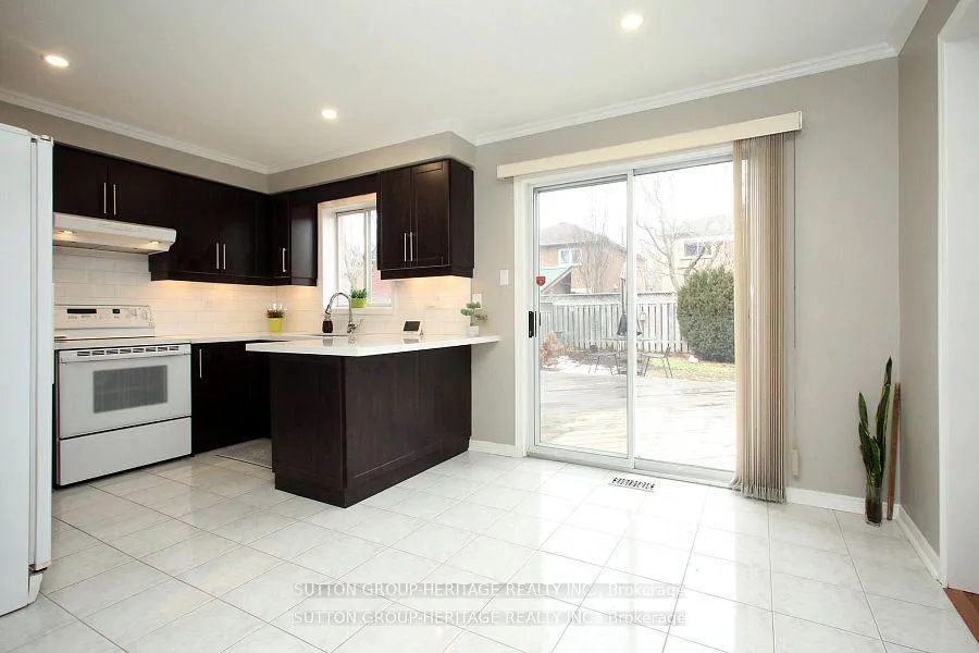 Photo 13 of 61 Eldridge Place, Whitby, Pringle Creek — HOMEH