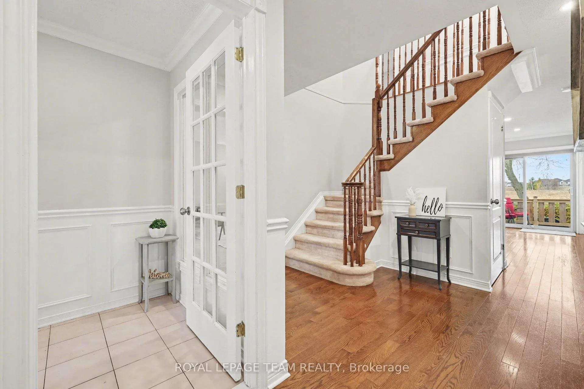 Photo 4 of 36 Fernbrook Place, Ottawa, Kanata - Emerald Meadows/Trailwest — HOMEH