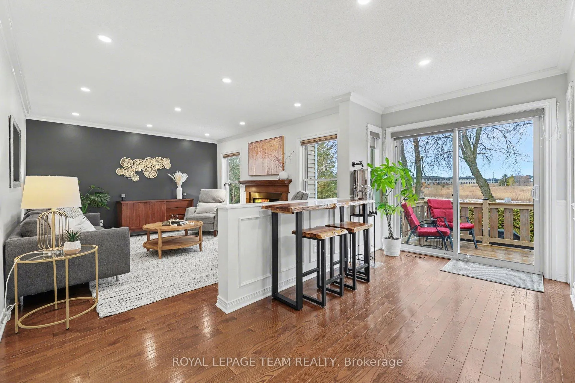 Photo 11 of 36 Fernbrook Place, Ottawa, Kanata - Emerald Meadows/Trailwest — HOMEH