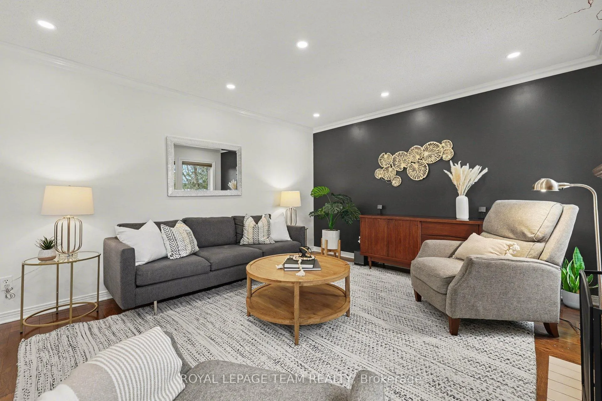 Photo 12 of 36 Fernbrook Place, Ottawa, Kanata - Emerald Meadows/Trailwest — HOMEH