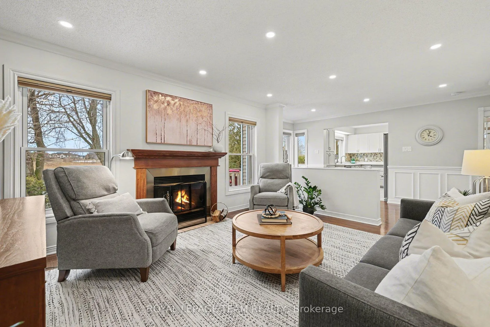 Photo 13 of 36 Fernbrook Place, Ottawa, Kanata - Emerald Meadows/Trailwest — HOMEH